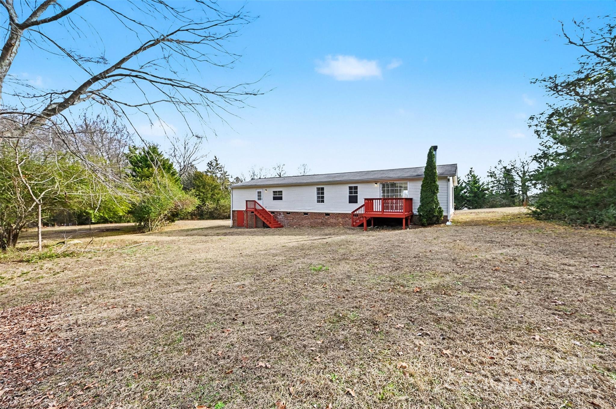 137 Cedar Grove Road — Clover