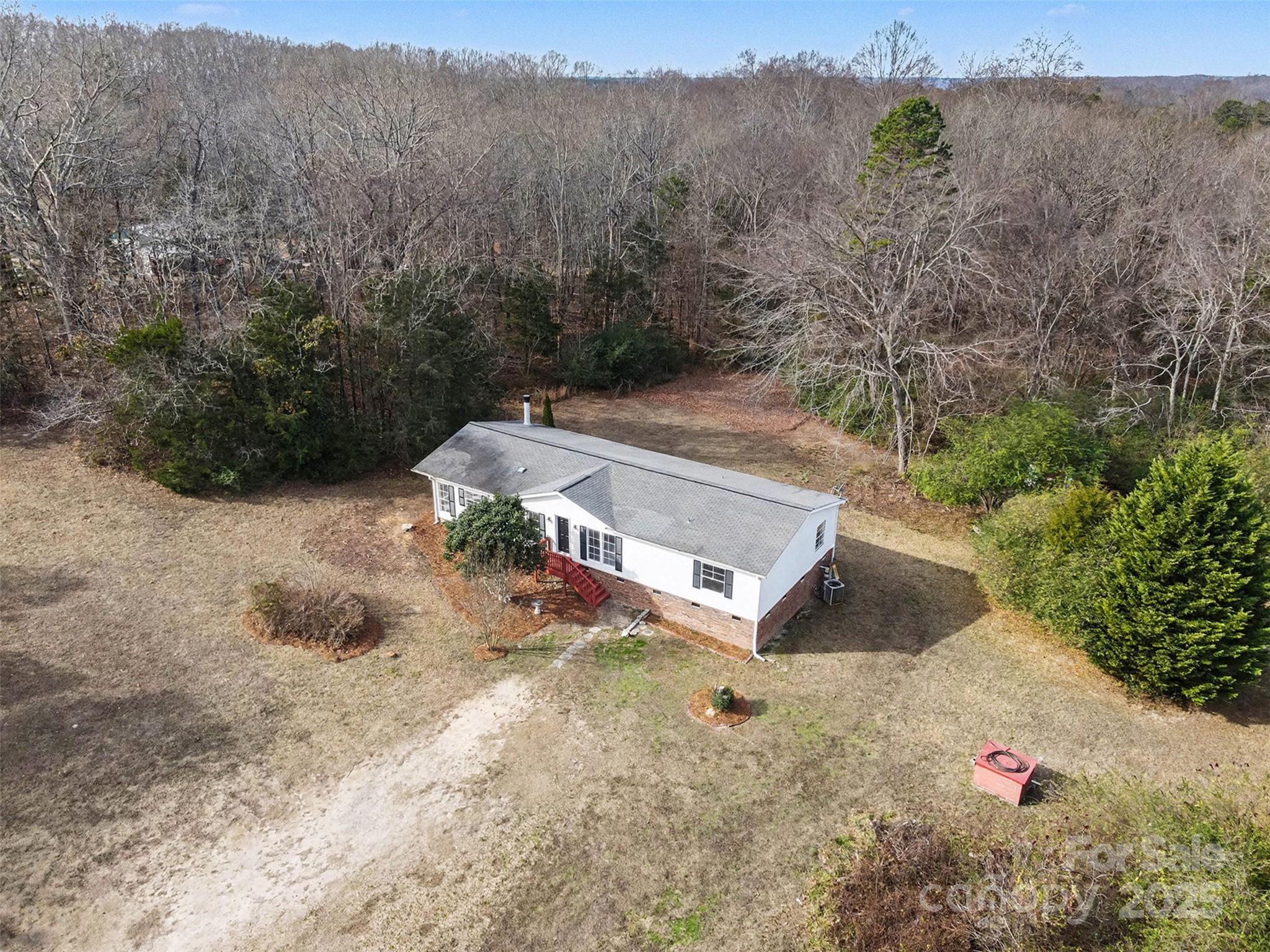 137 Cedar Grove Road — Clover