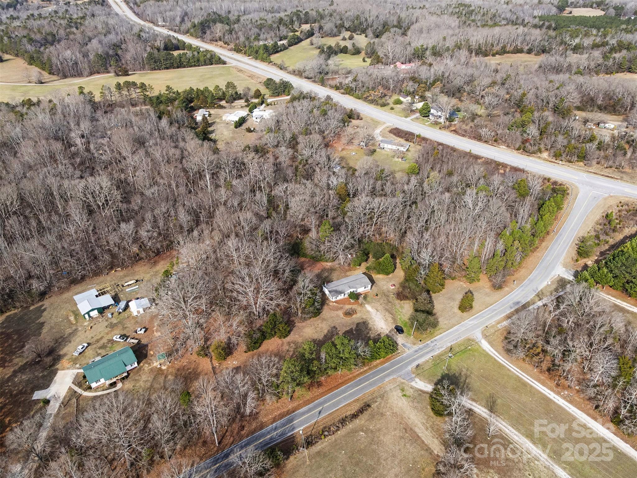 137 Cedar Grove Road — Clover