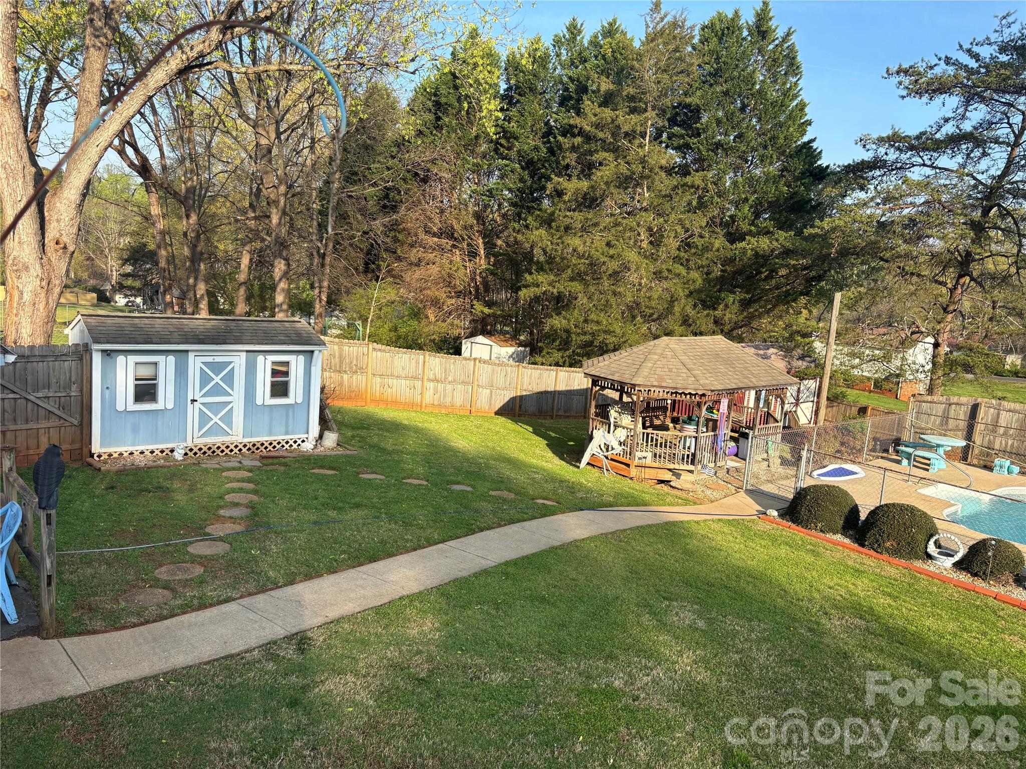 1954 Villa Drive — Newton