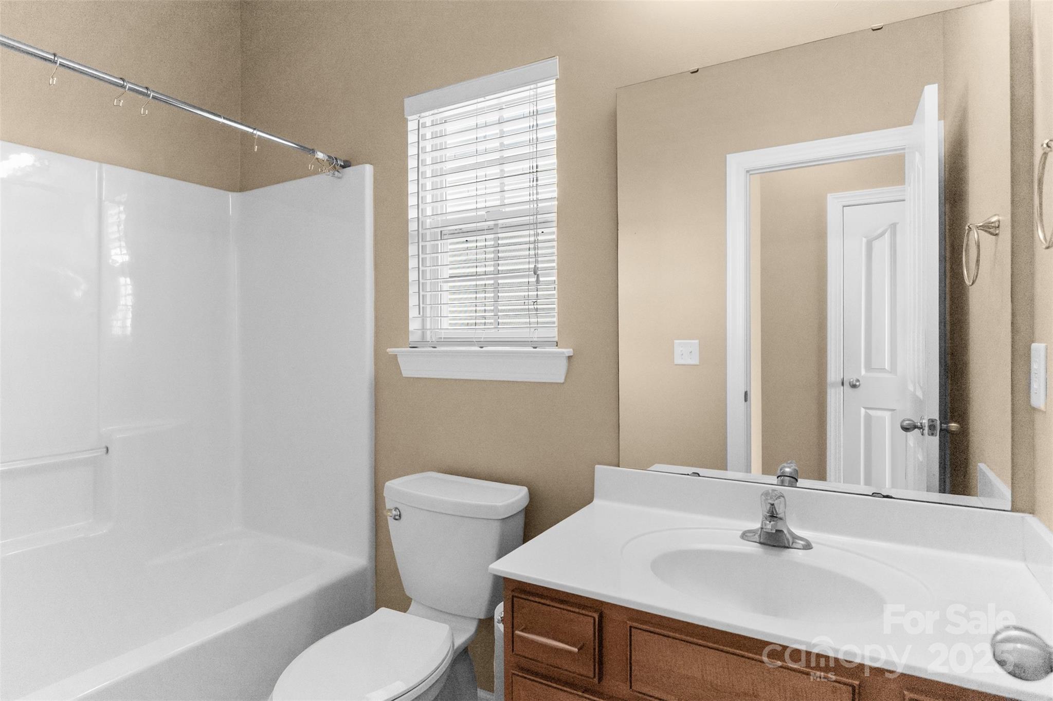 131 History Lane — Statesville