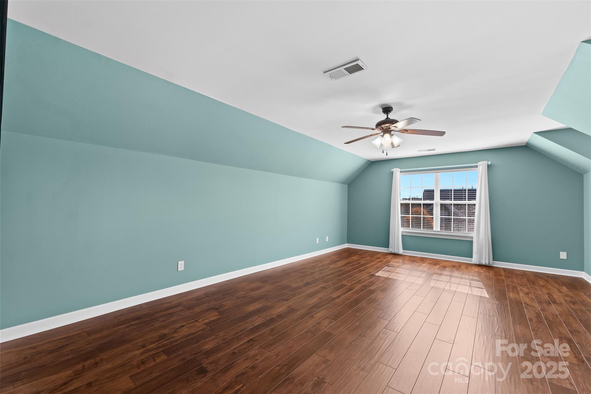 131 History Lane — Statesville