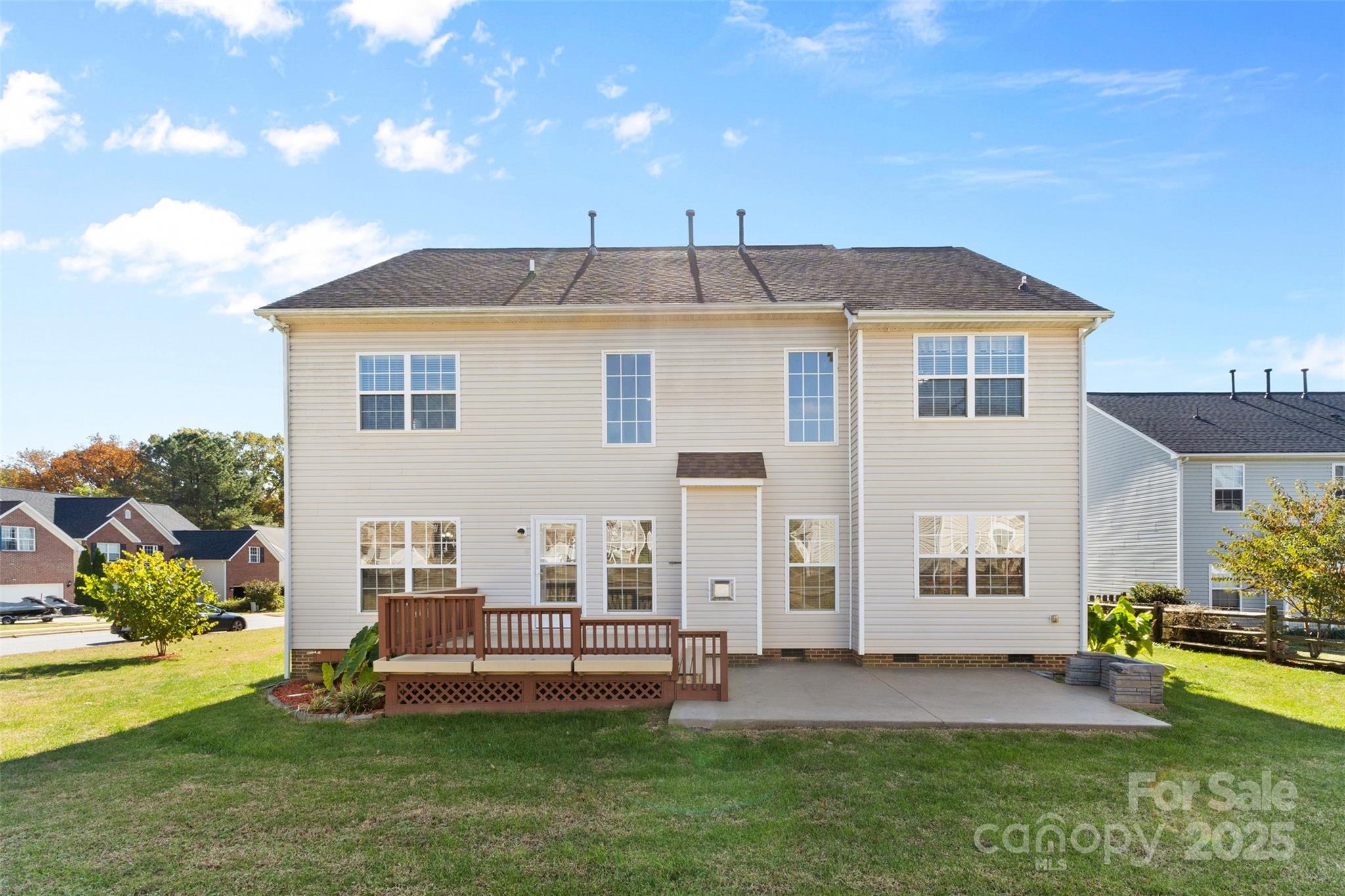 131 History Lane — Statesville