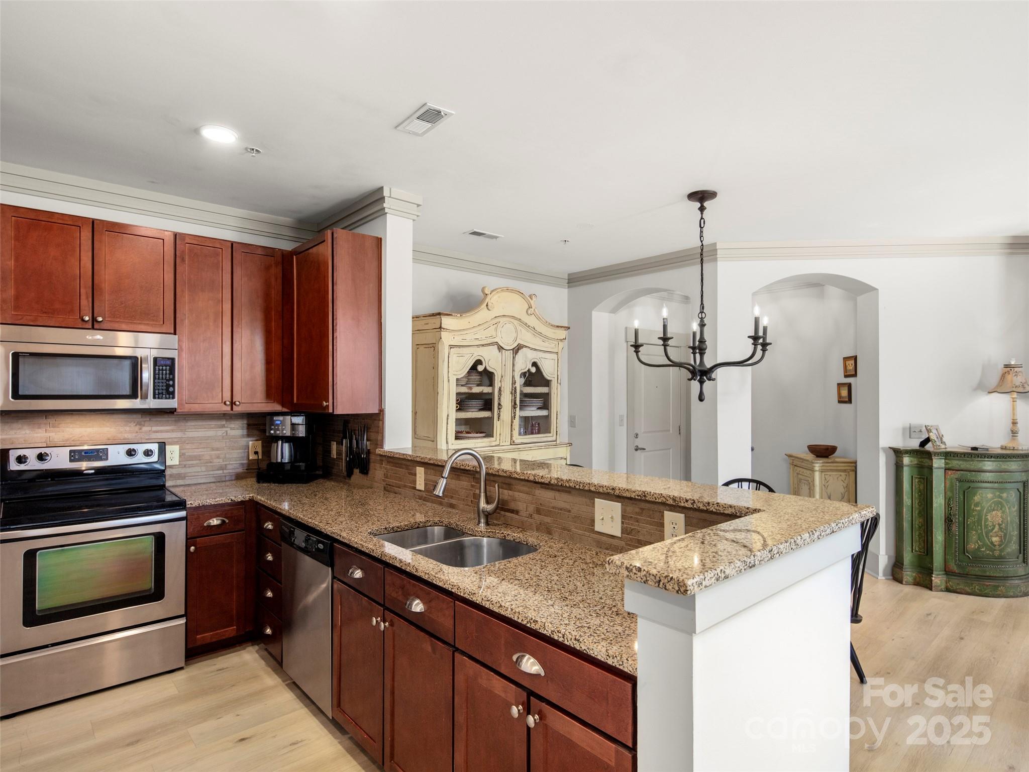 5 Farleigh Street #203 — Asheville