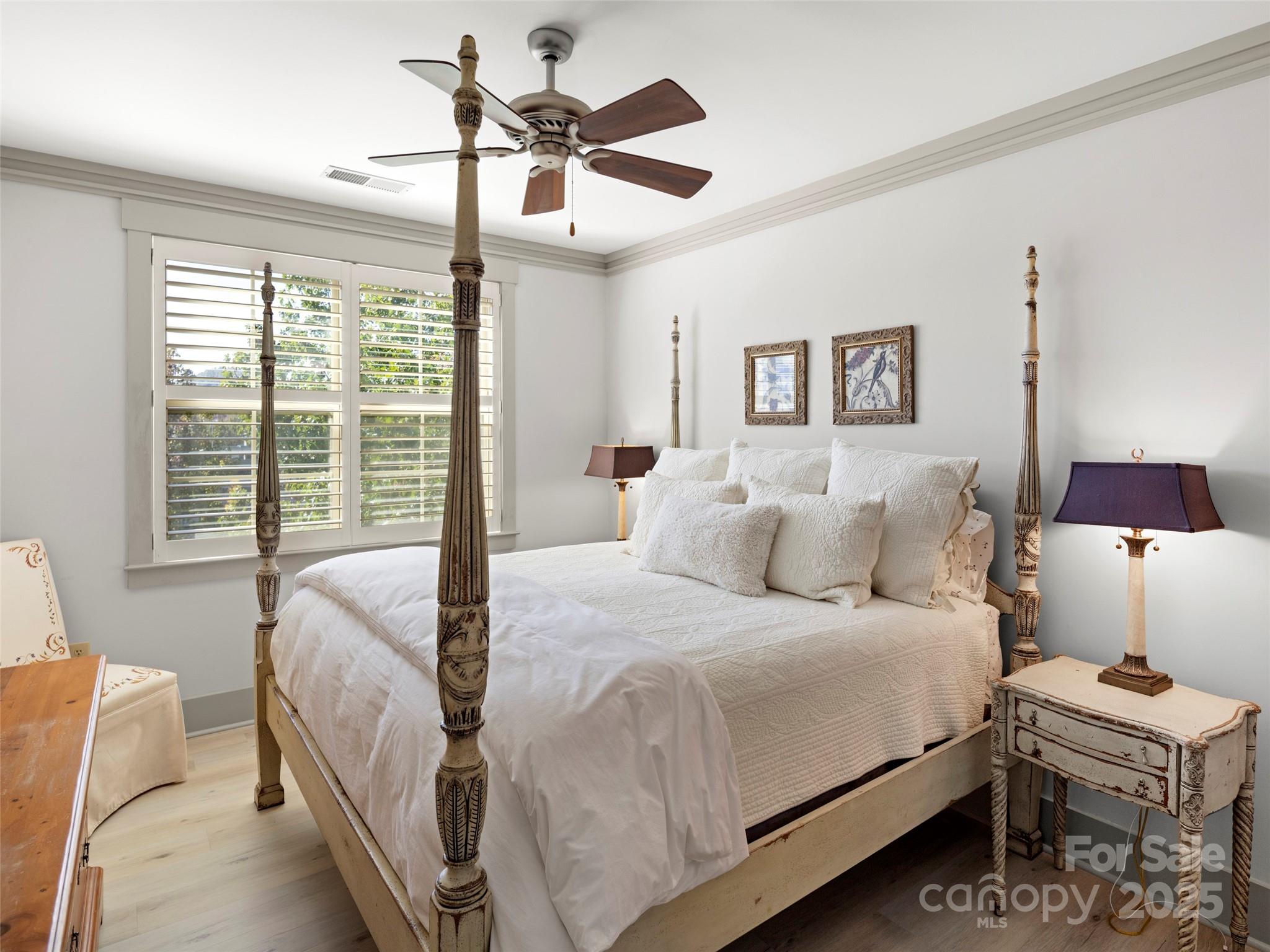 5 Farleigh Street #203 — Asheville