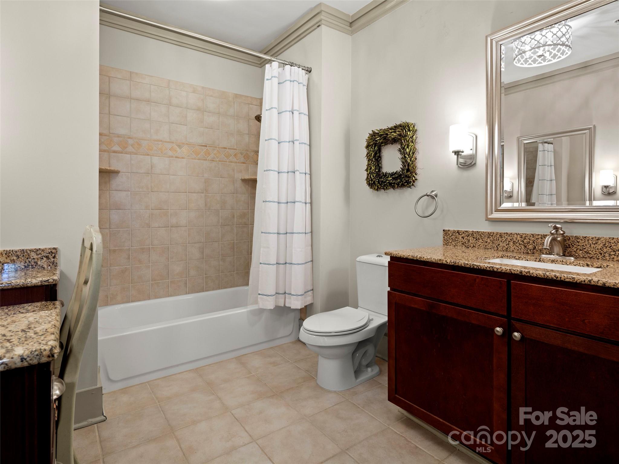 5 Farleigh Street #203 — Asheville