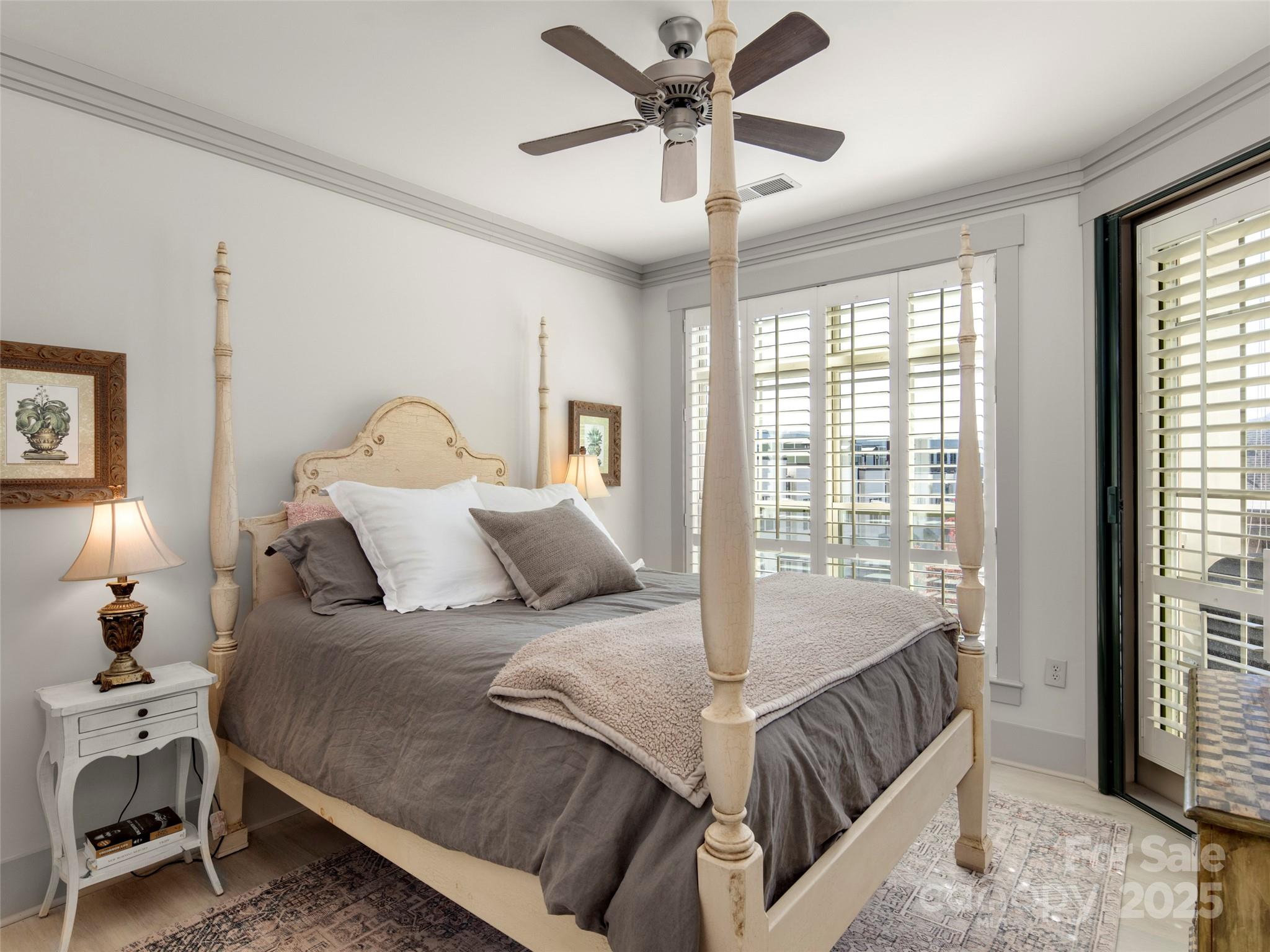 5 Farleigh Street #203 — Asheville