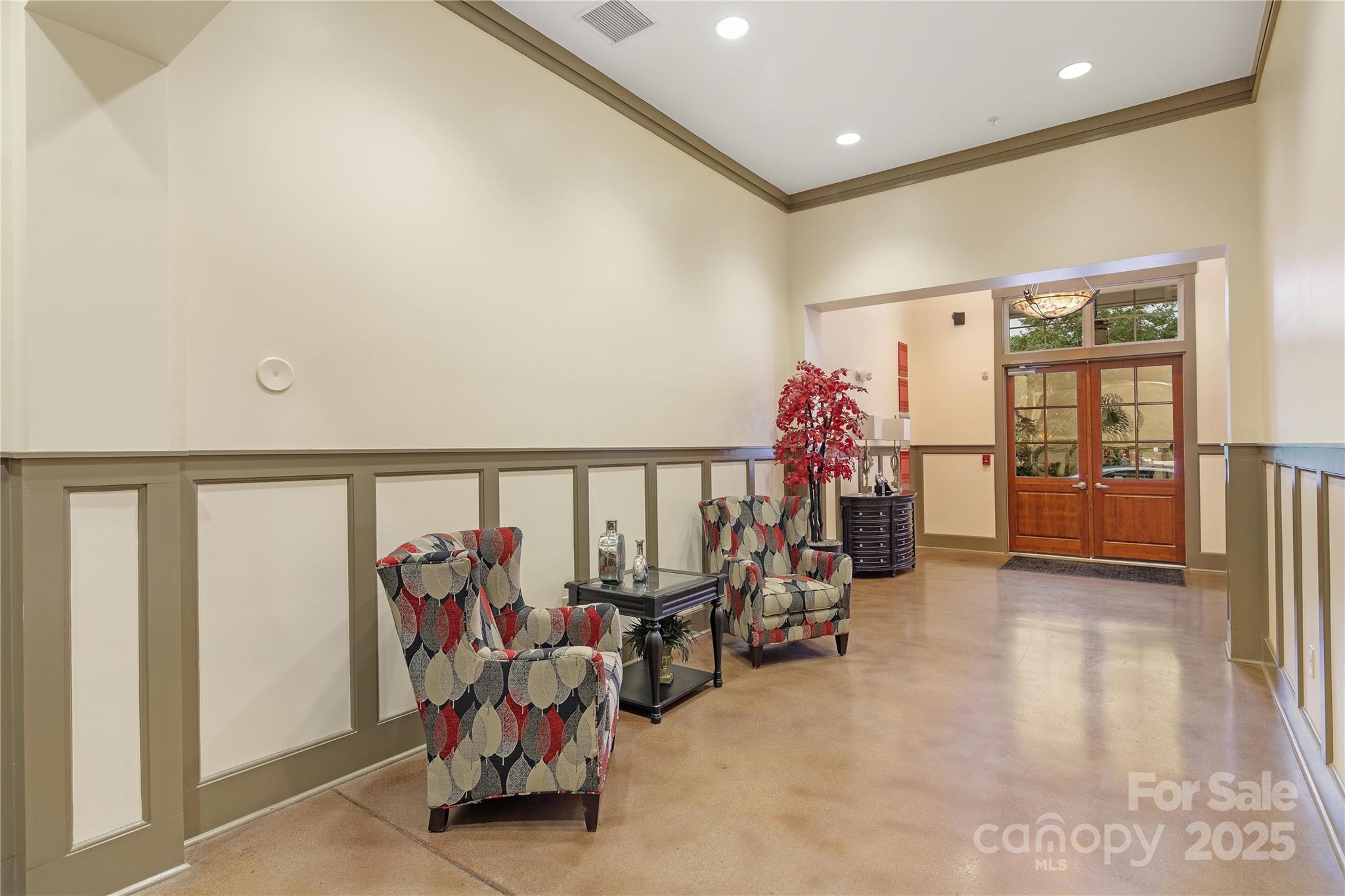 5 Farleigh Street #203 — Asheville