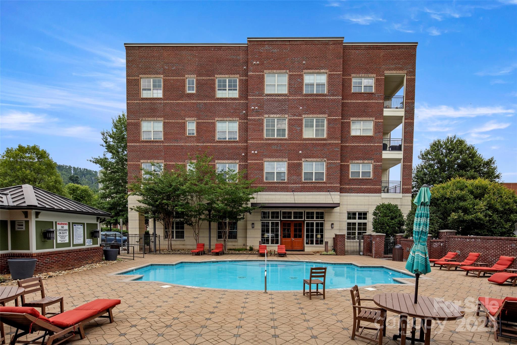 5 Farleigh Street #203 — Asheville