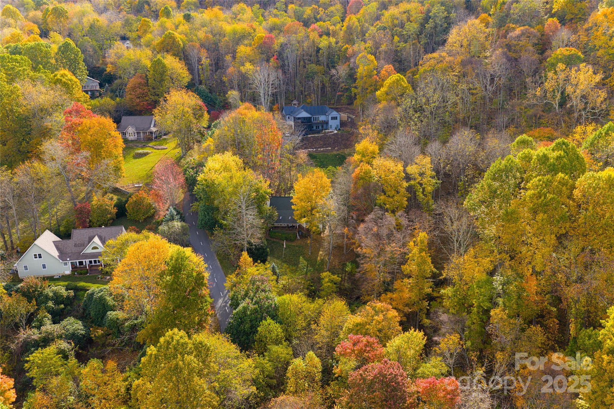 154 Presidential Drive — Waynesville