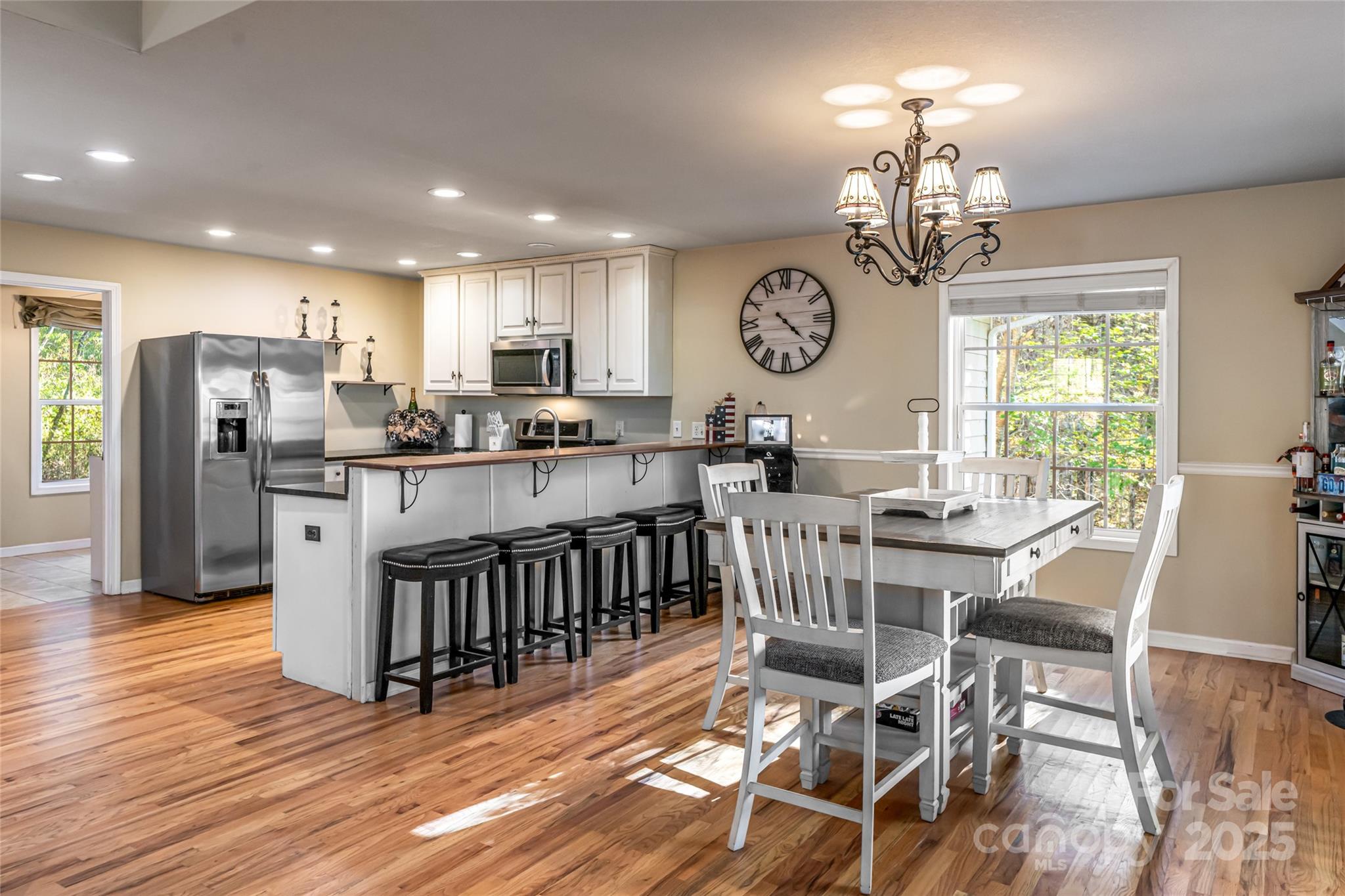 154 Presidential Drive — Waynesville