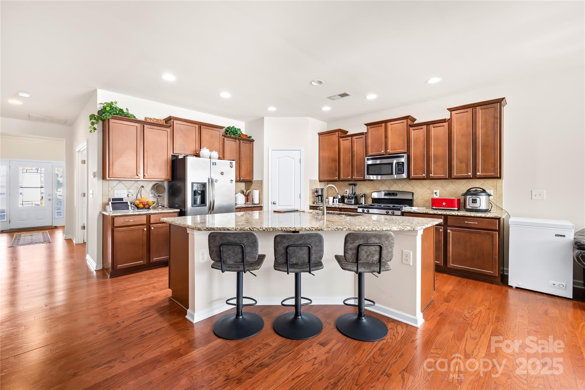 137 Chertsey Drive — Mooresville