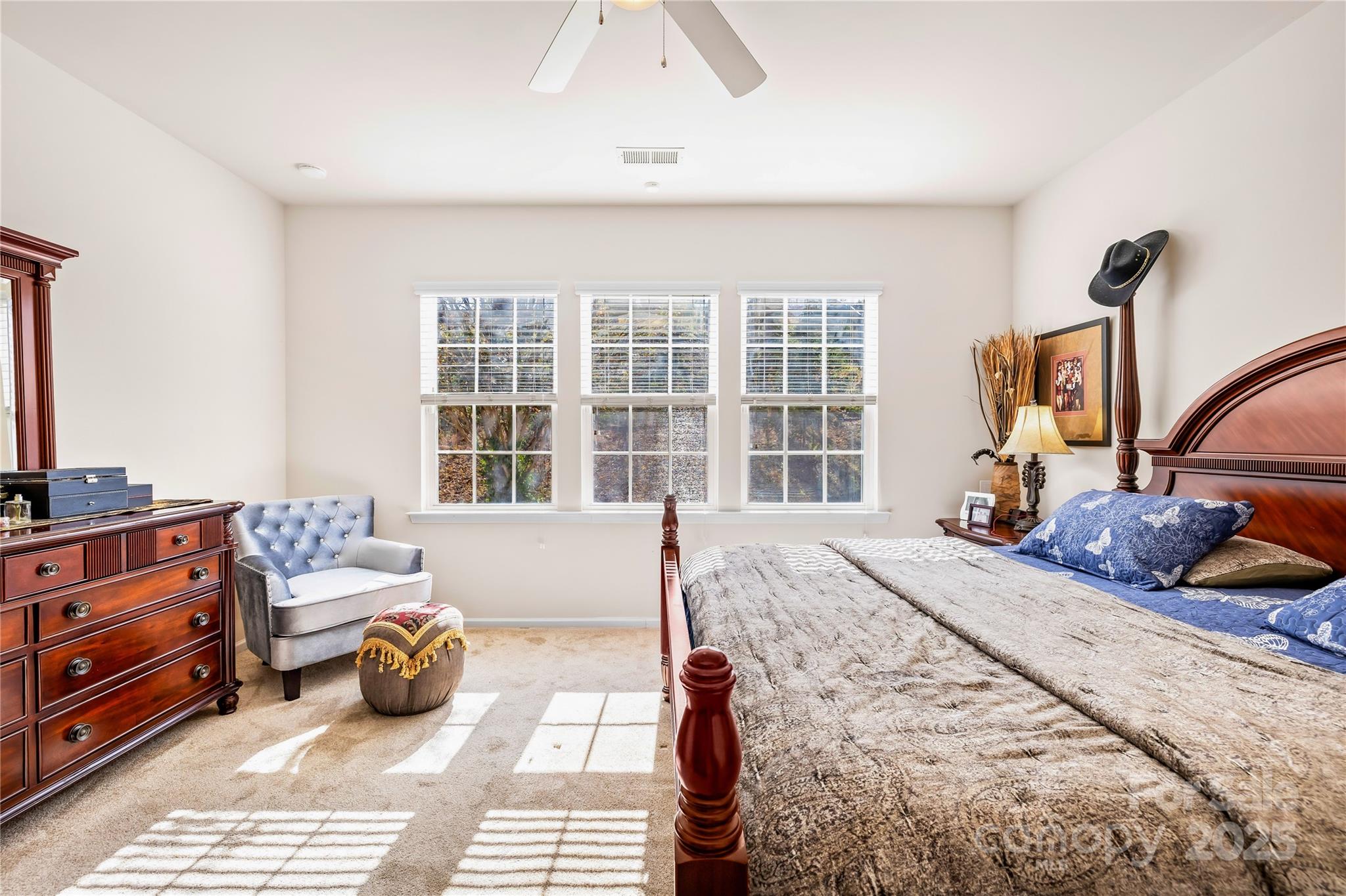 137 Chertsey Drive — Mooresville