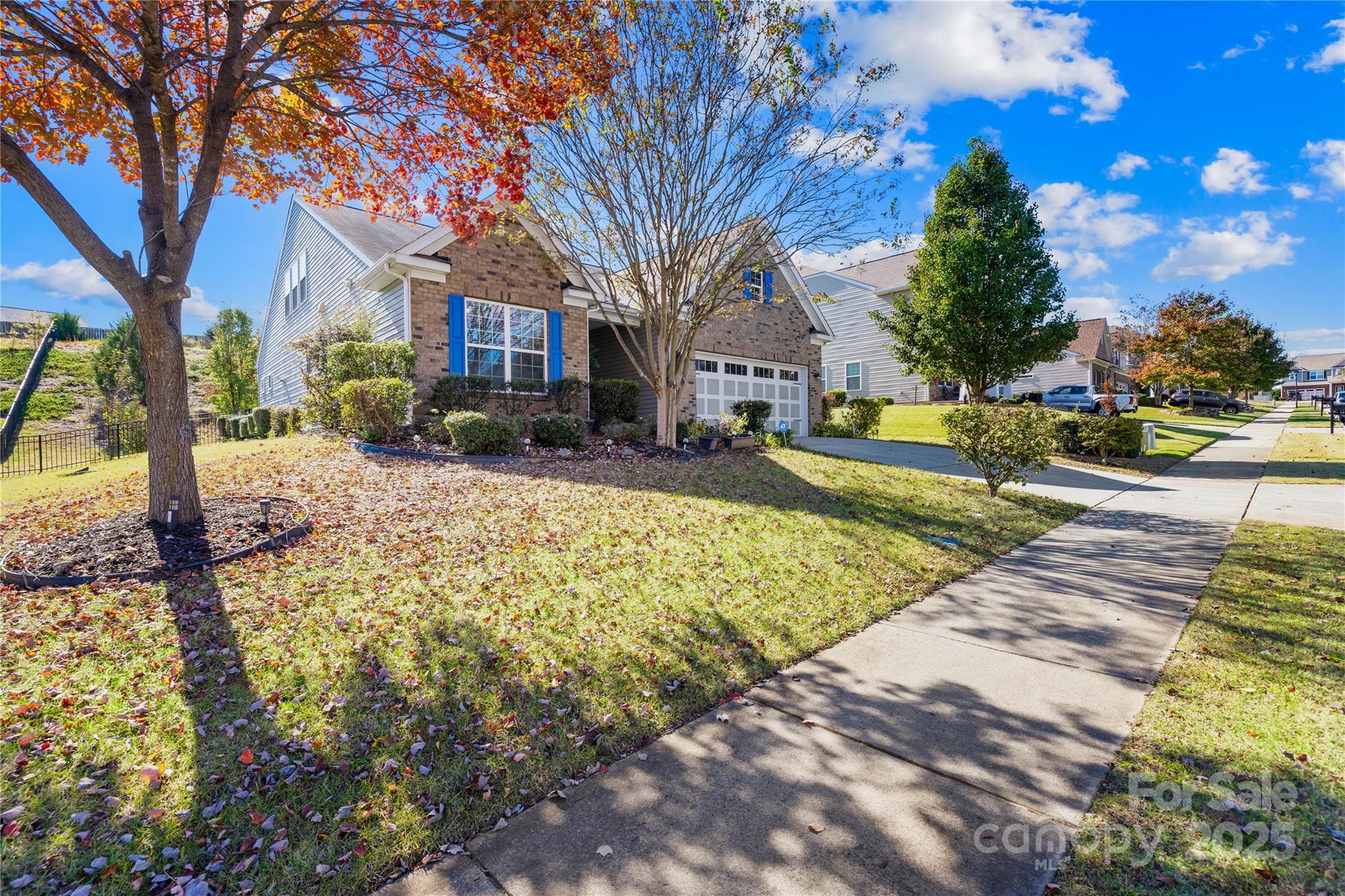 137 Chertsey Drive — Mooresville