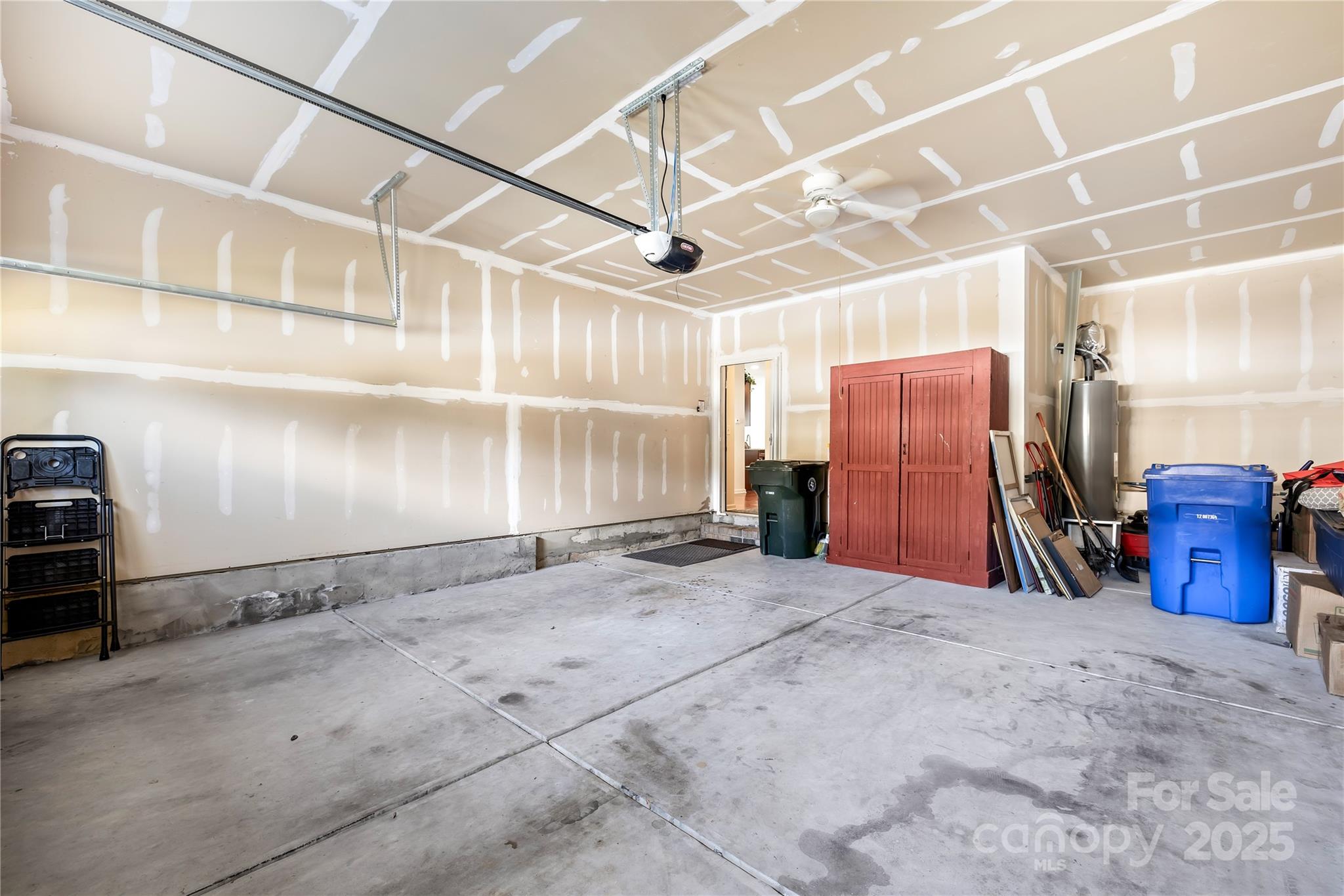 137 Chertsey Drive — Mooresville