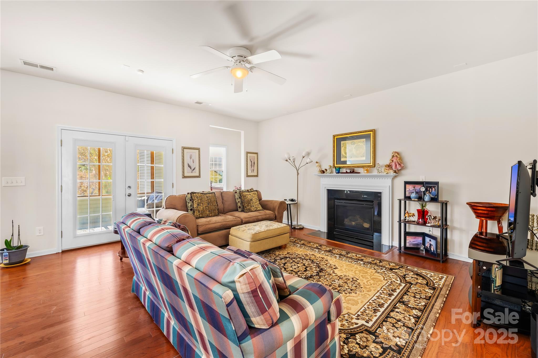 137 Chertsey Drive — Mooresville