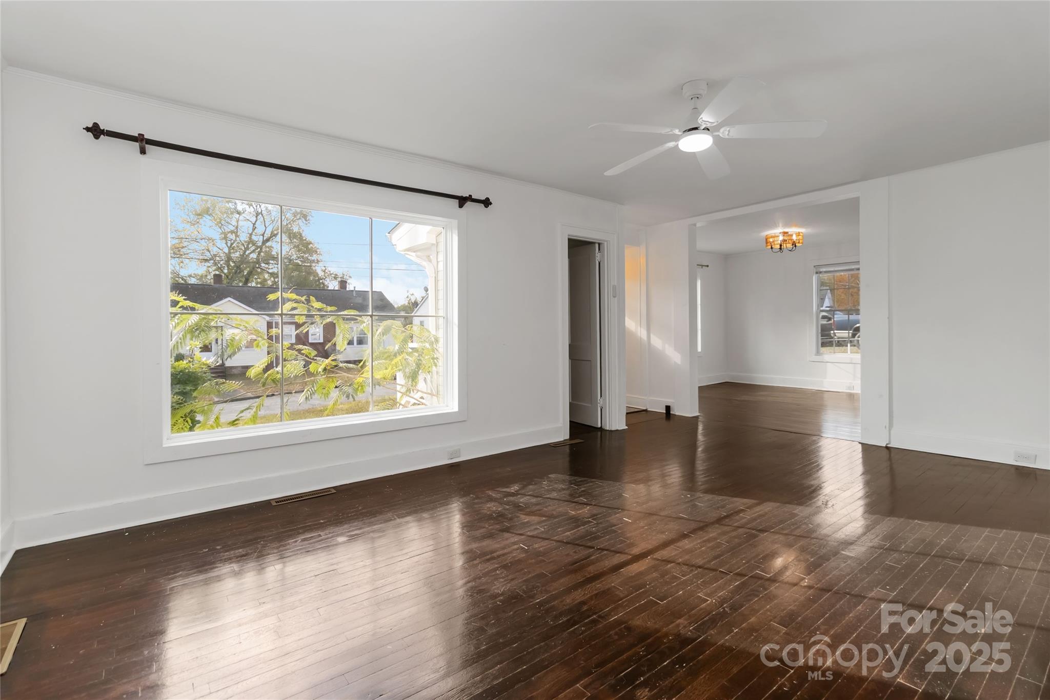 233 Jefferson Avenue NE — Concord