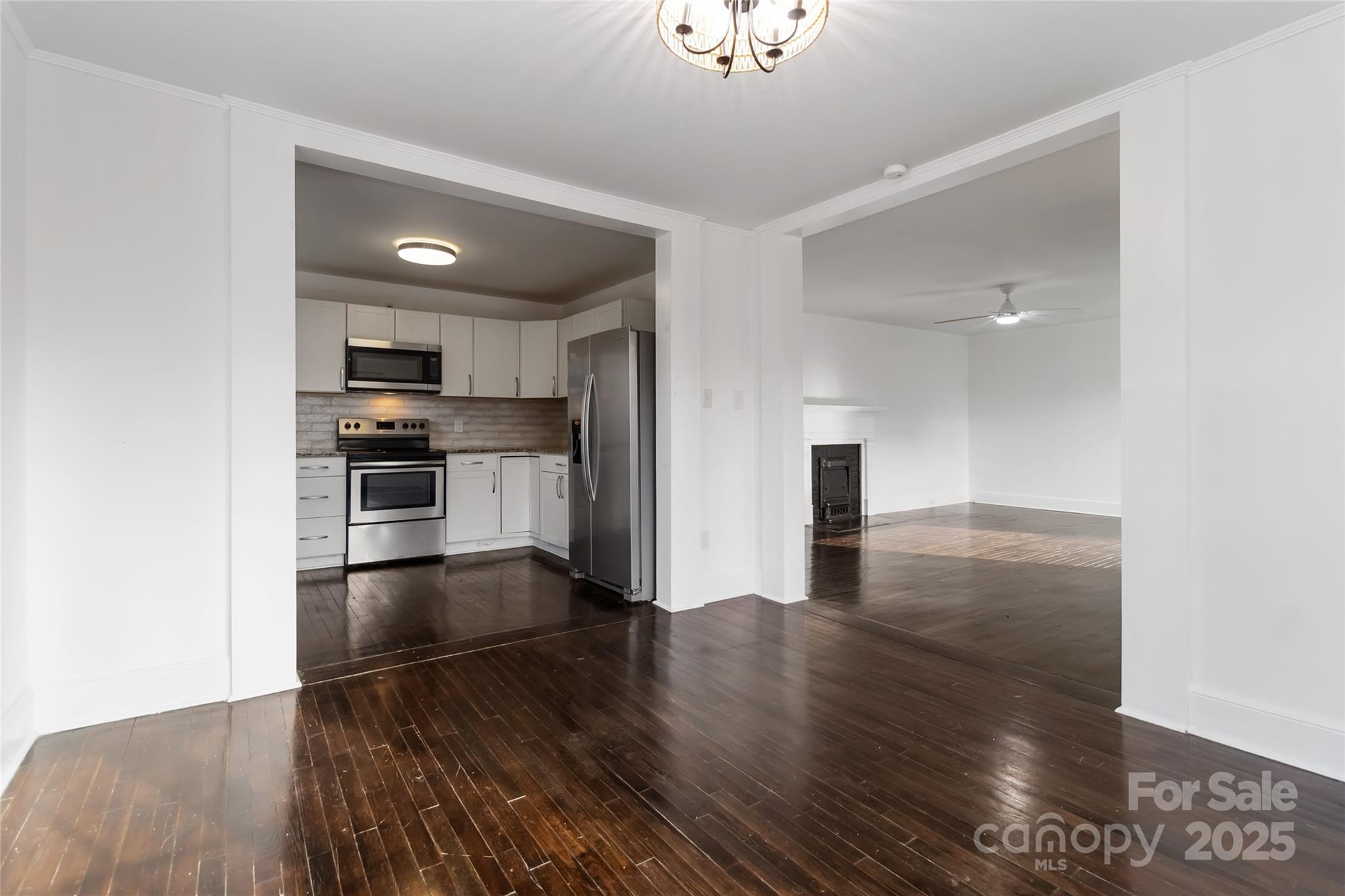233 Jefferson Avenue NE — Concord