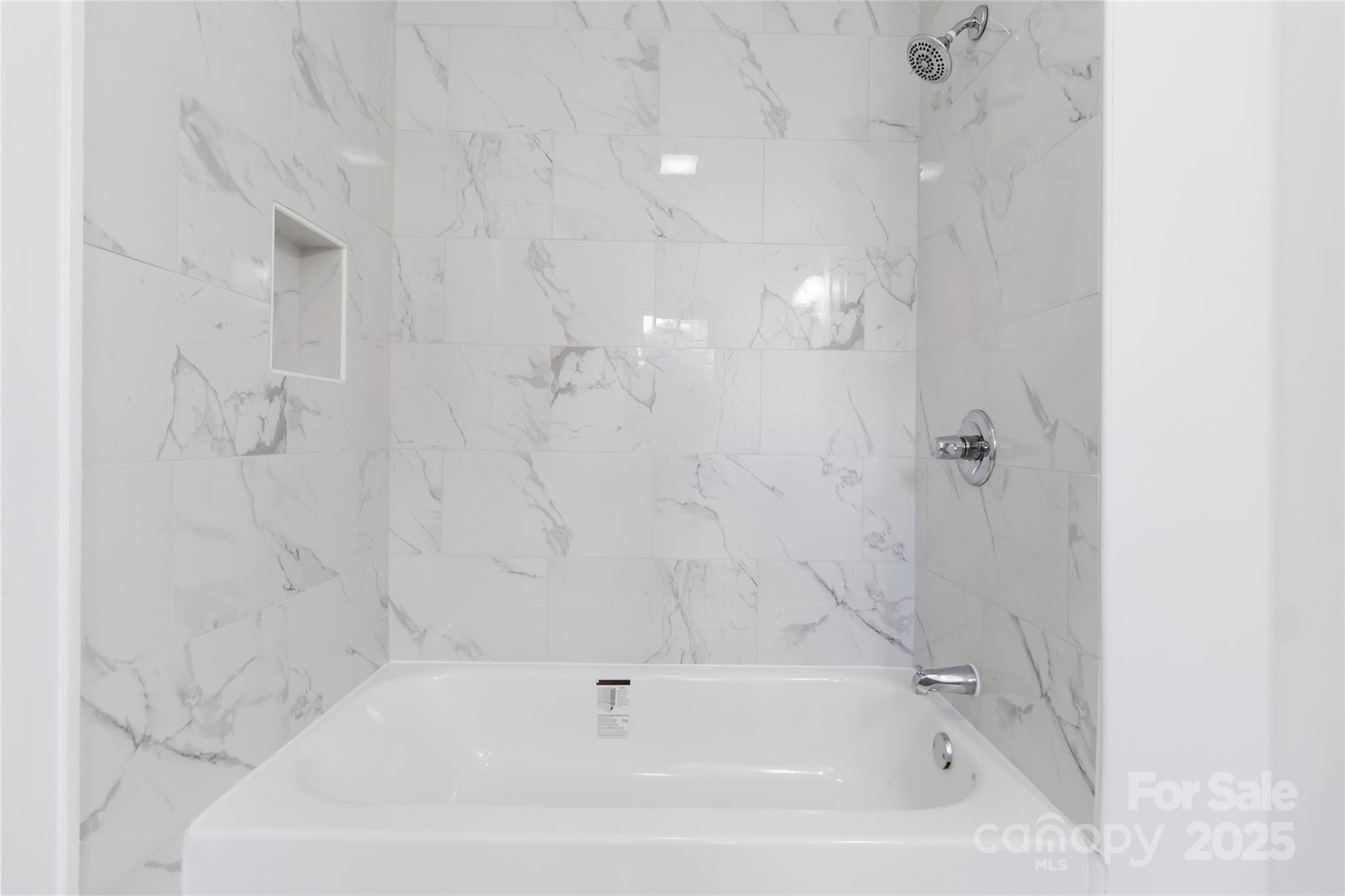 233 Jefferson Avenue NE — Concord