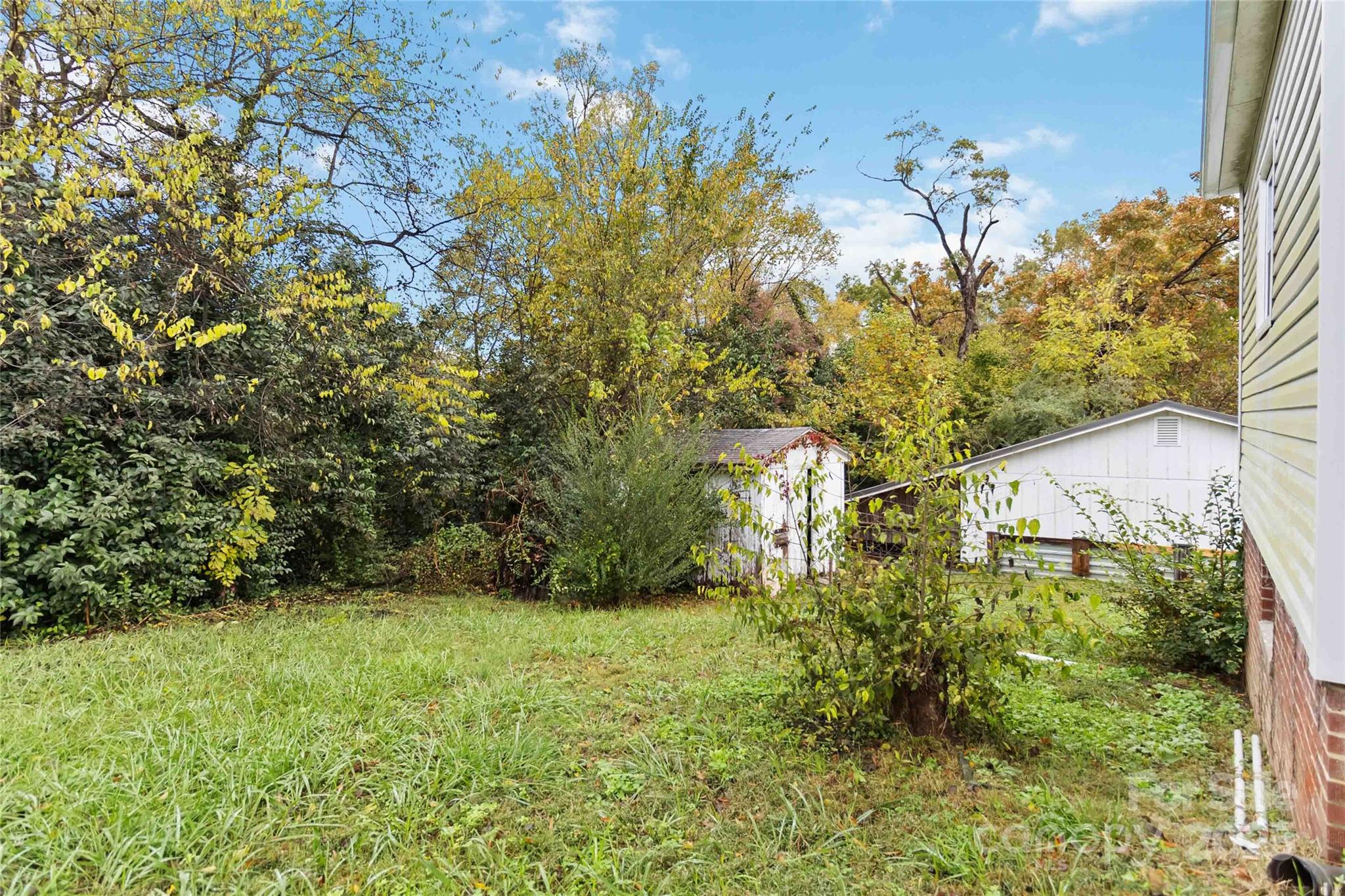 233 Jefferson Avenue NE — Concord