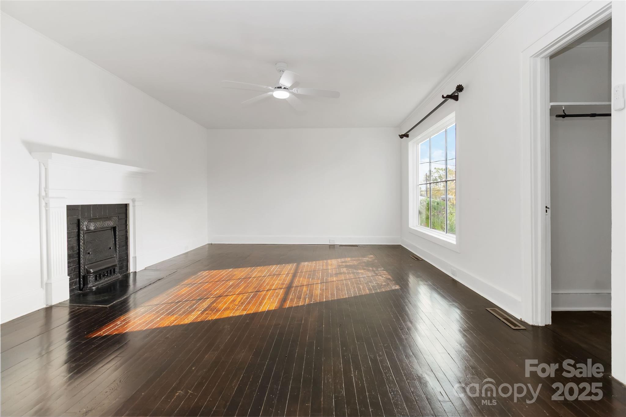 233 Jefferson Avenue NE — Concord