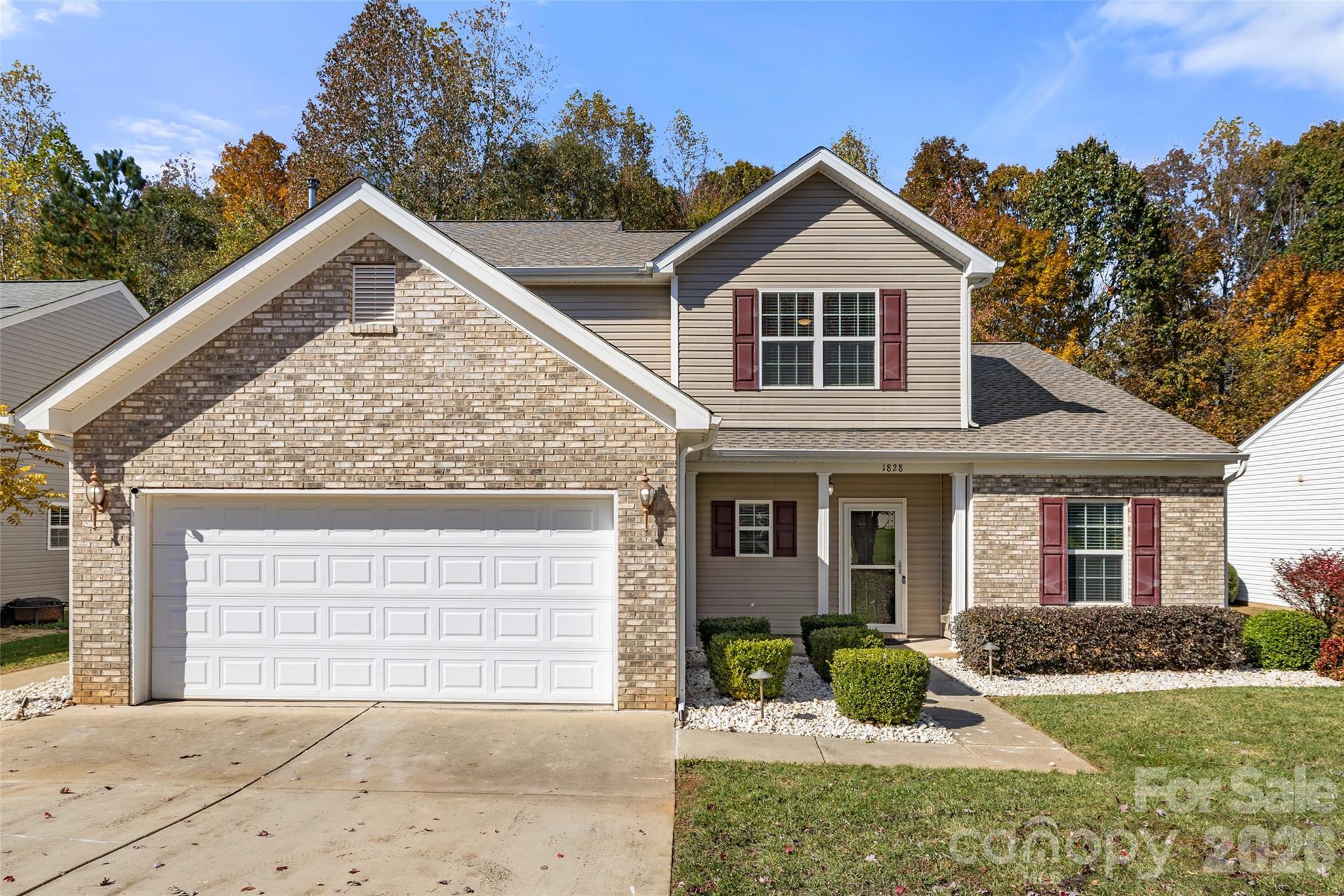 1828 Kilkenny Drive — Clover