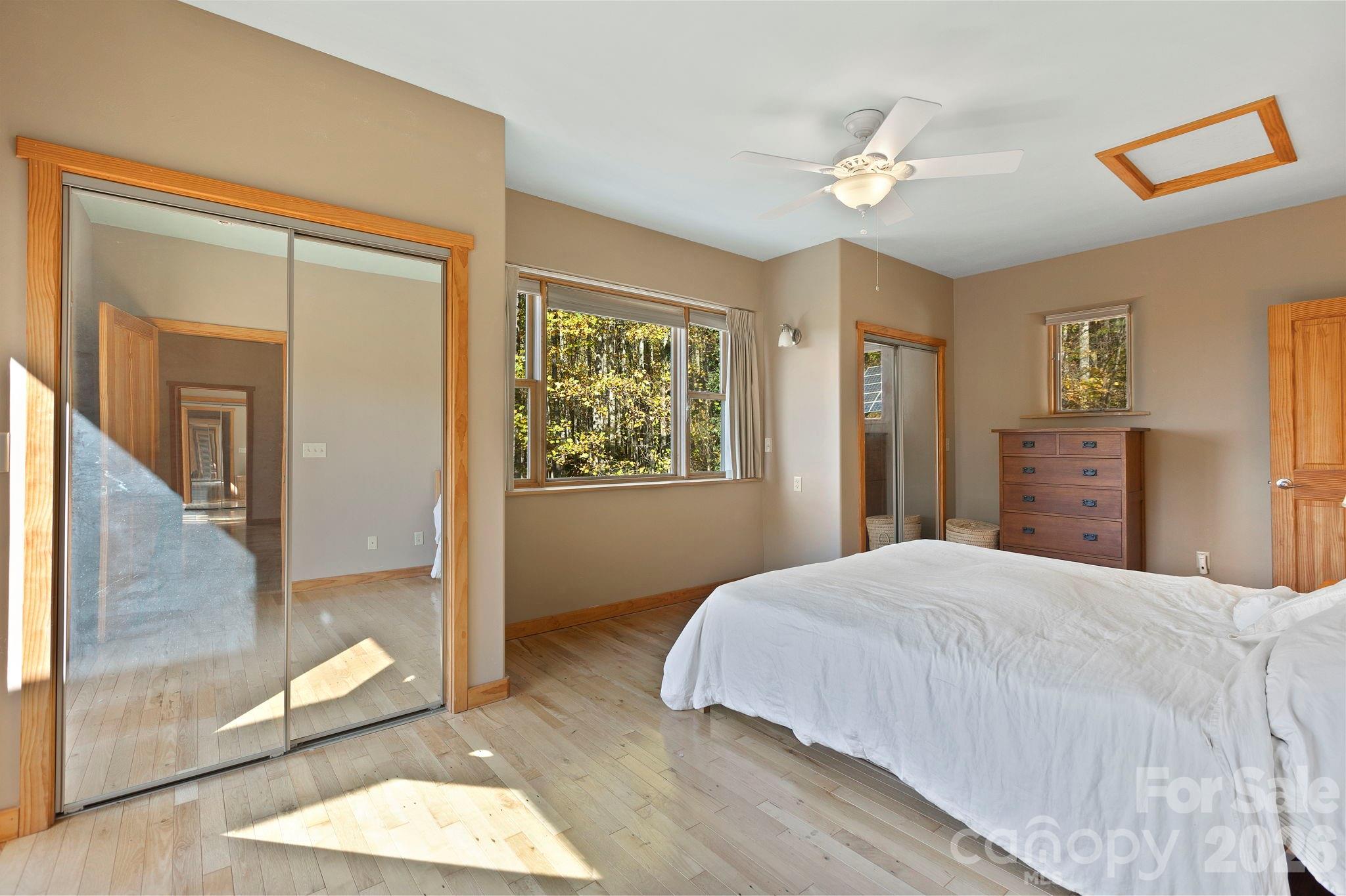 96 & 97 Old Cove Road — Black Mountain