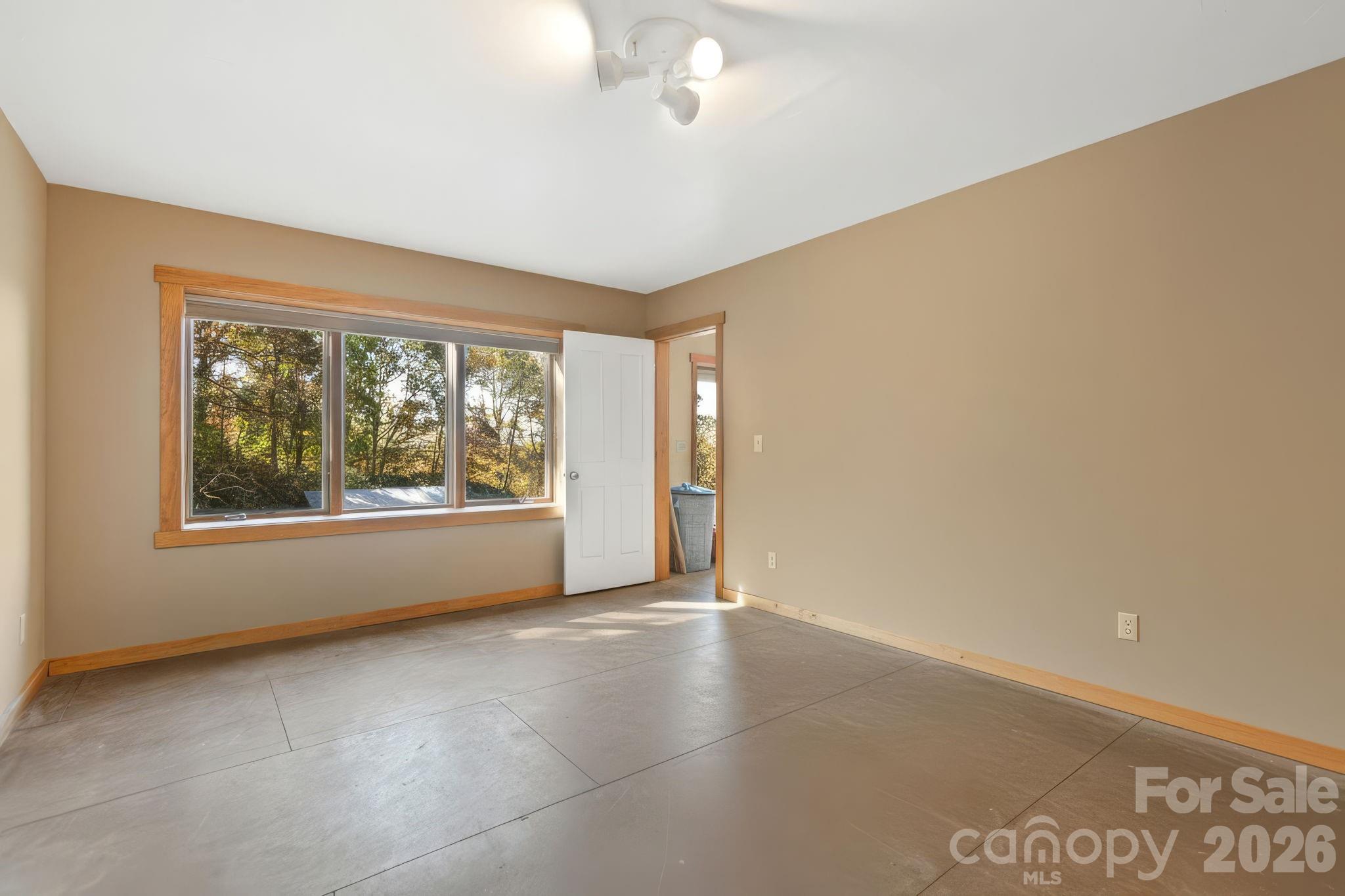 96 & 97 Old Cove Road — Black Mountain