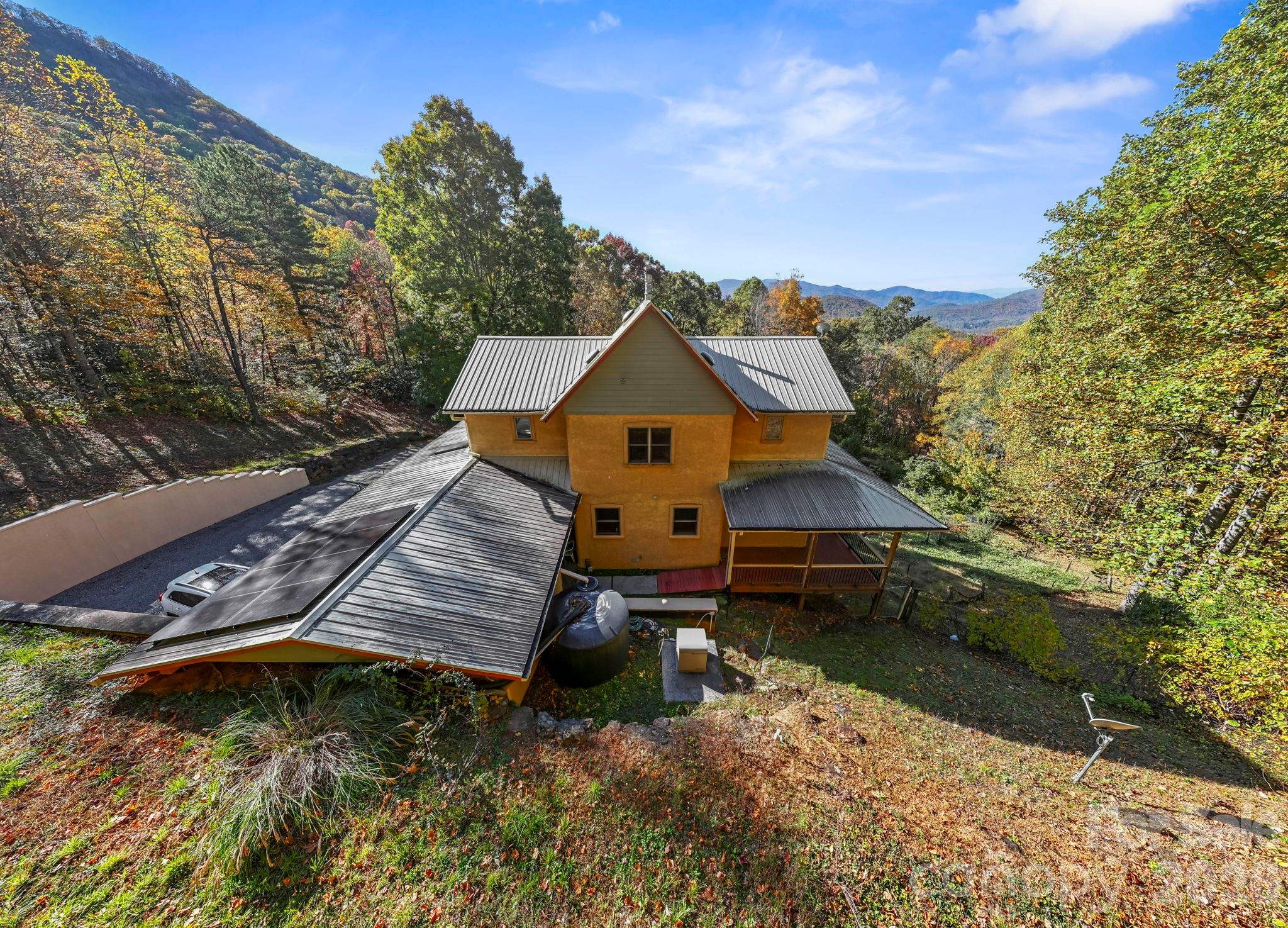 96 & 97 Old Cove Road — Black Mountain