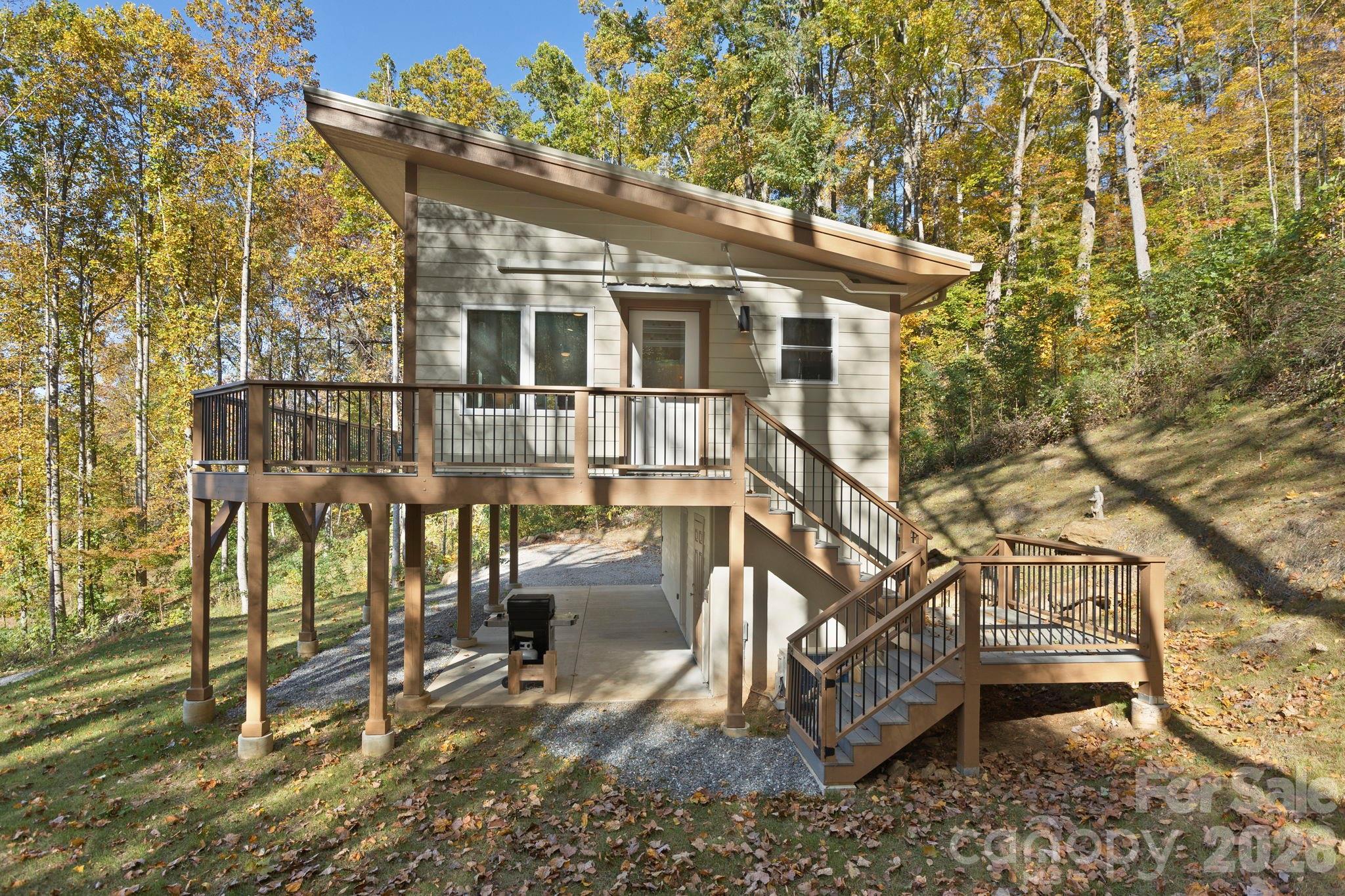 96 & 97 Old Cove Road — Black Mountain