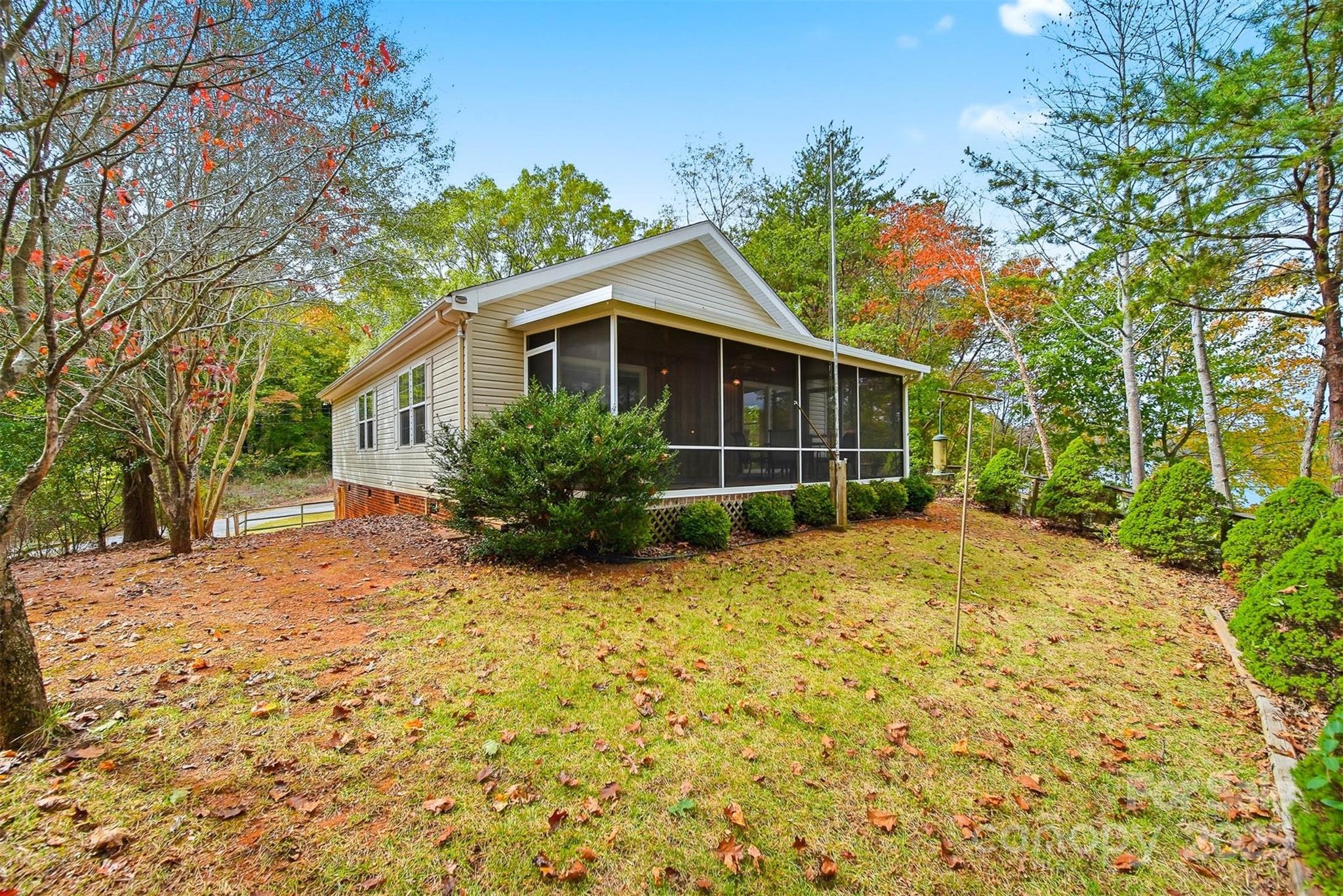 4247 Laurel Hill Road — Claremont