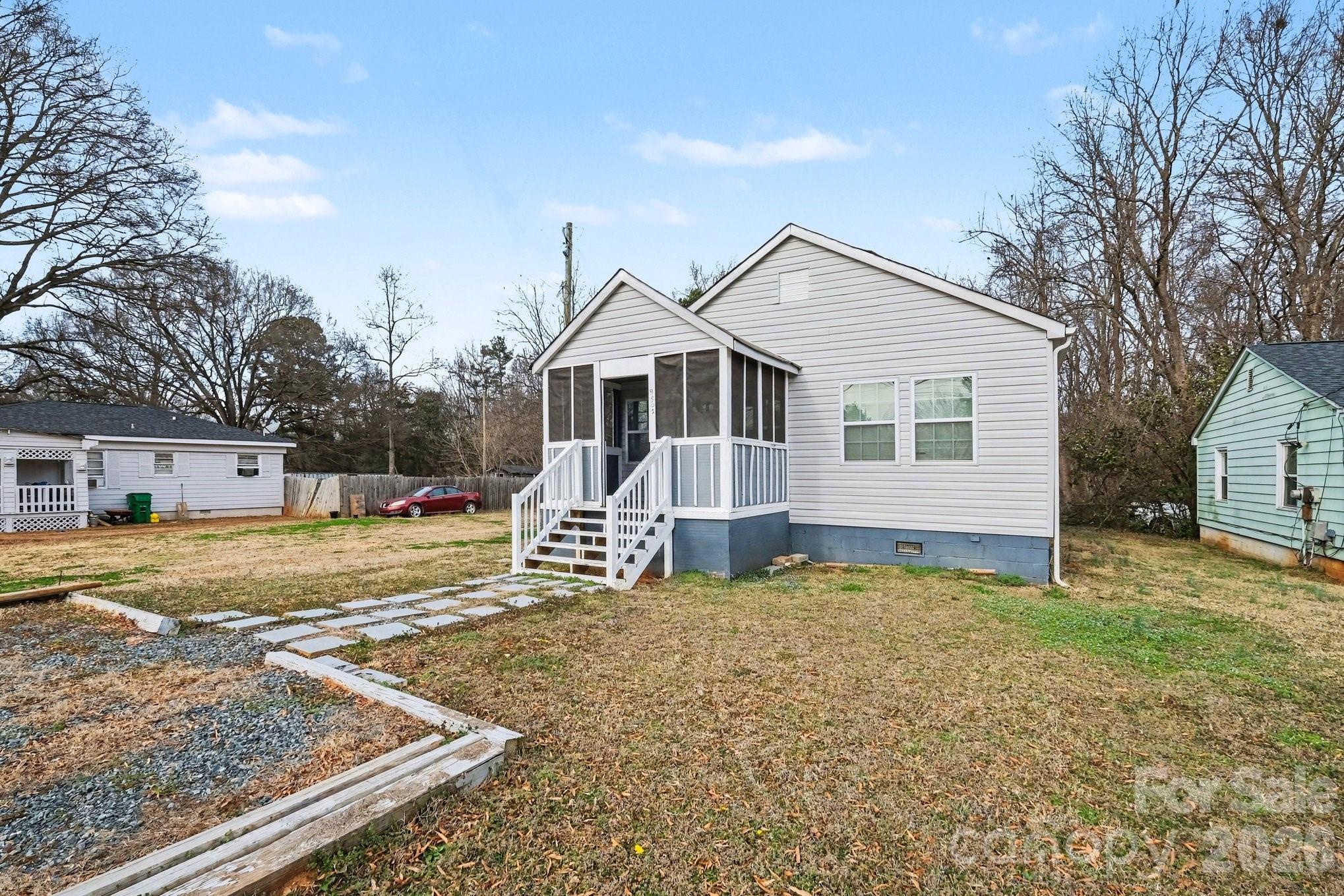 9501 Misenheimer Road — Charlotte