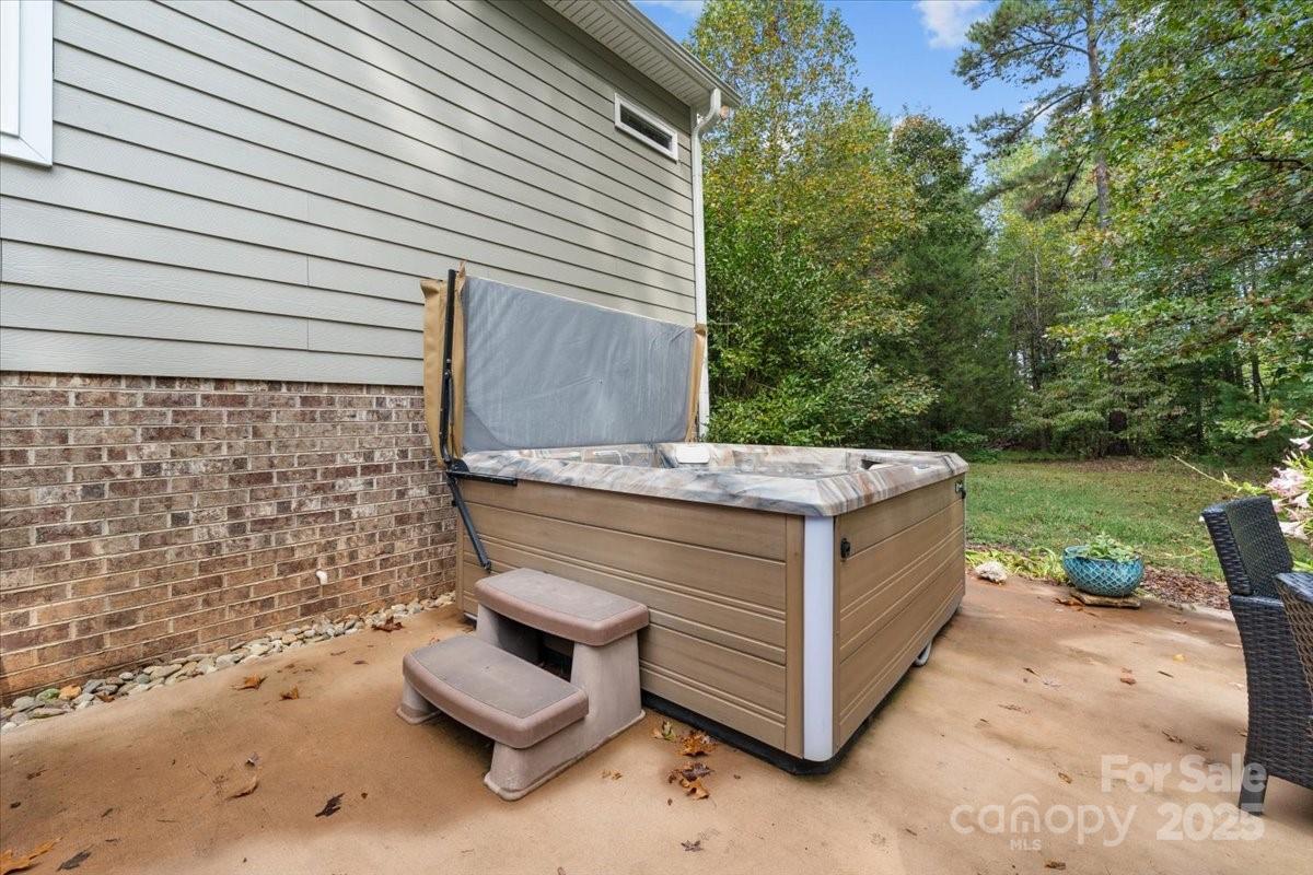 7355 Pisgah Covered Bridge Road — Asheboro