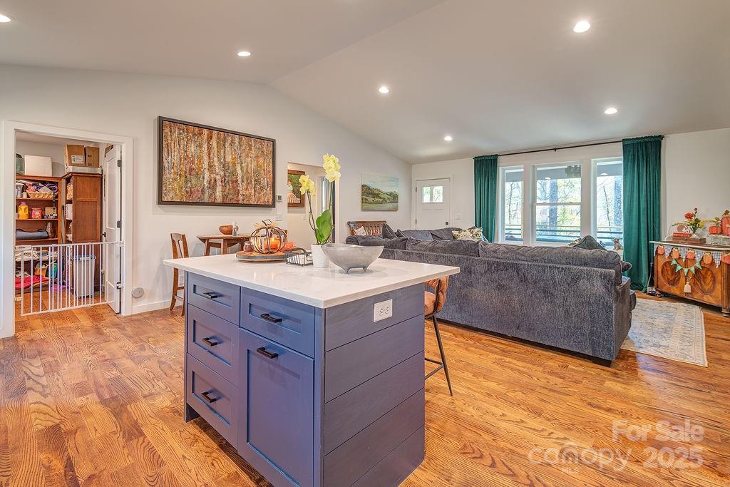 15 Edmond Woods Place — Fairview