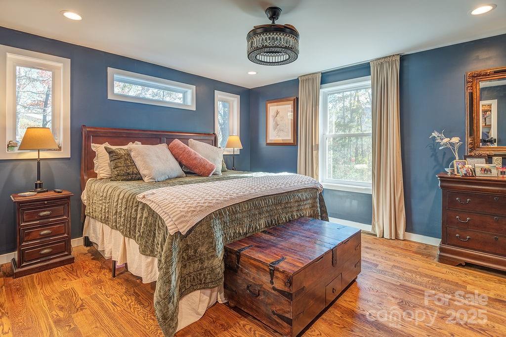15 Edmond Woods Place — Fairview