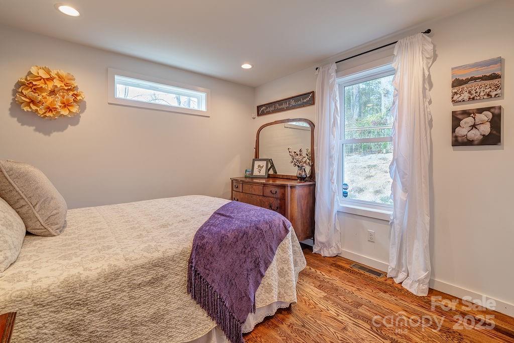 15 Edmond Woods Place — Fairview