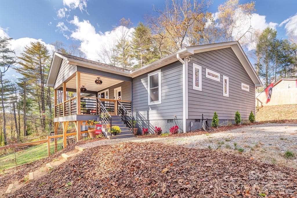 15 Edmond Woods Place — Fairview