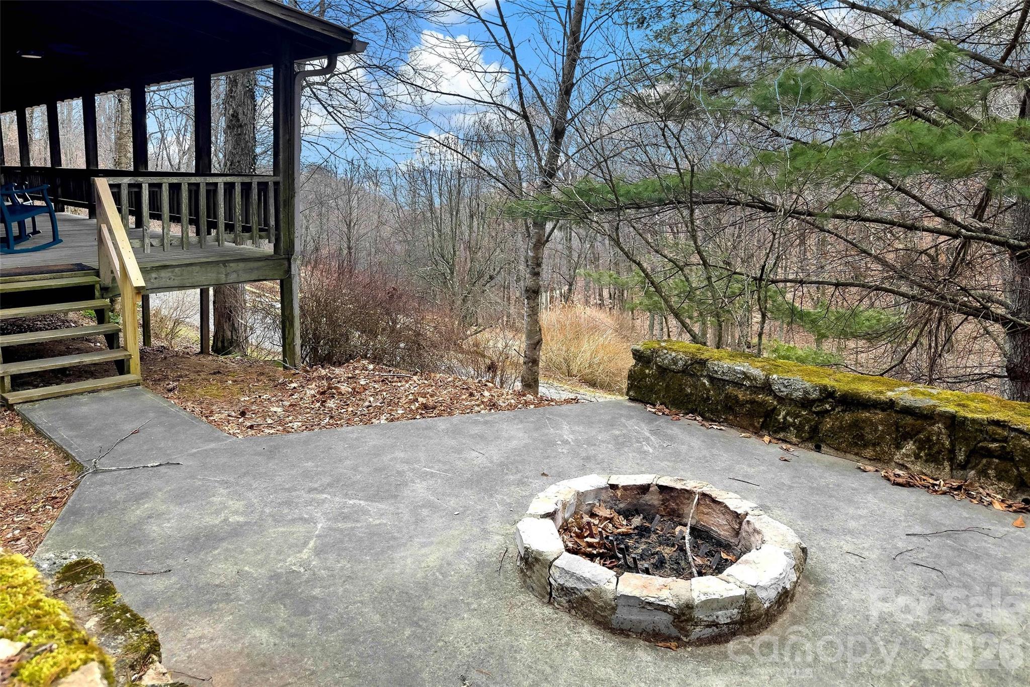 1495 El Miner Drive — Mars Hill