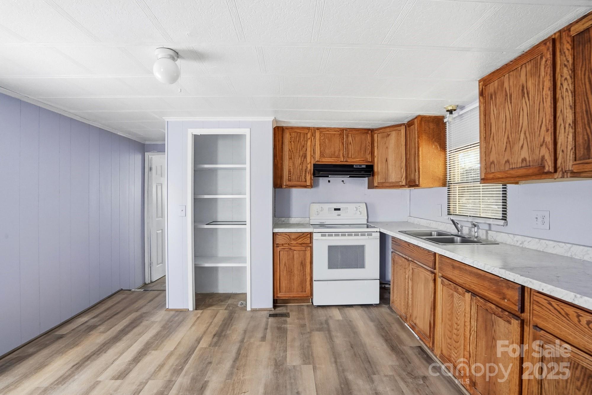 115 Red Bud Place NW — Concord