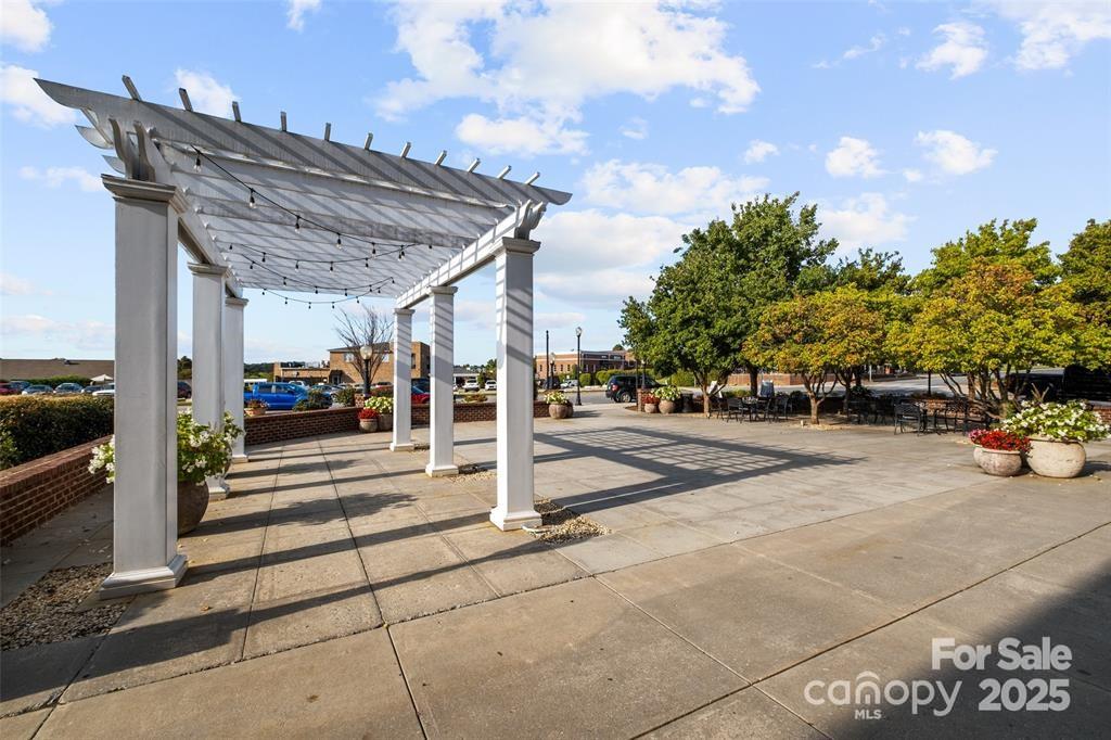 115 Red Bud Place NW — Concord