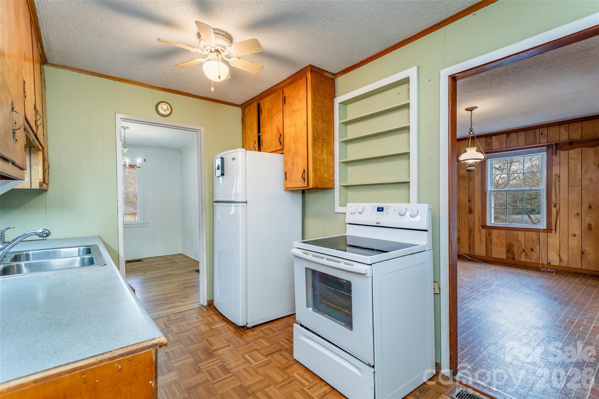 52 E Miller Street — Columbus