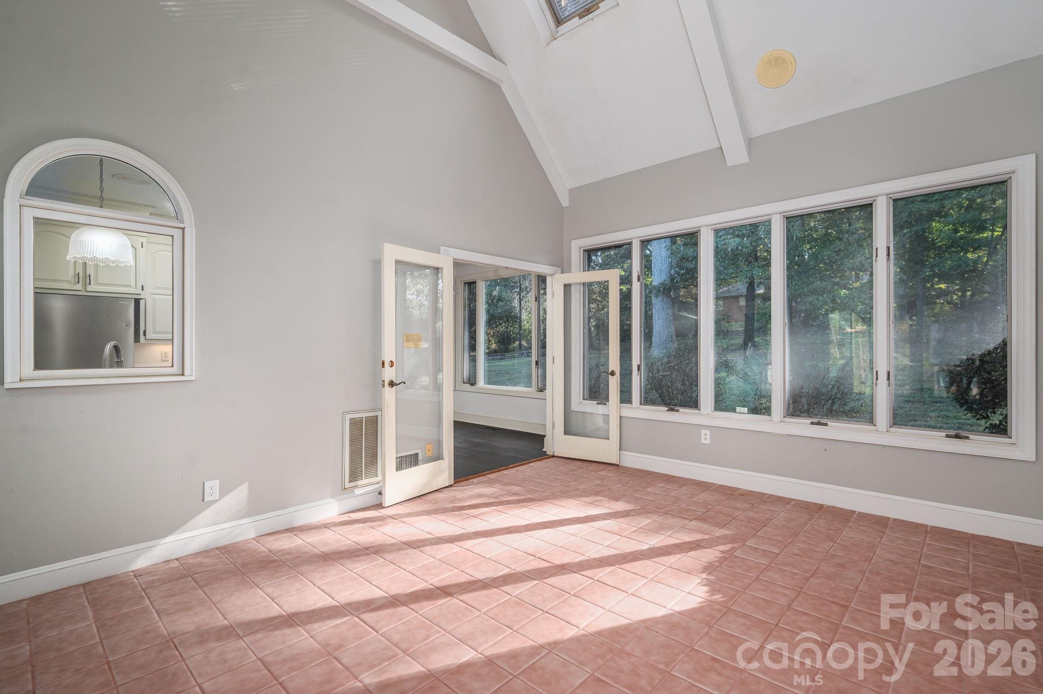 208 Hollow Road — Lincolnton