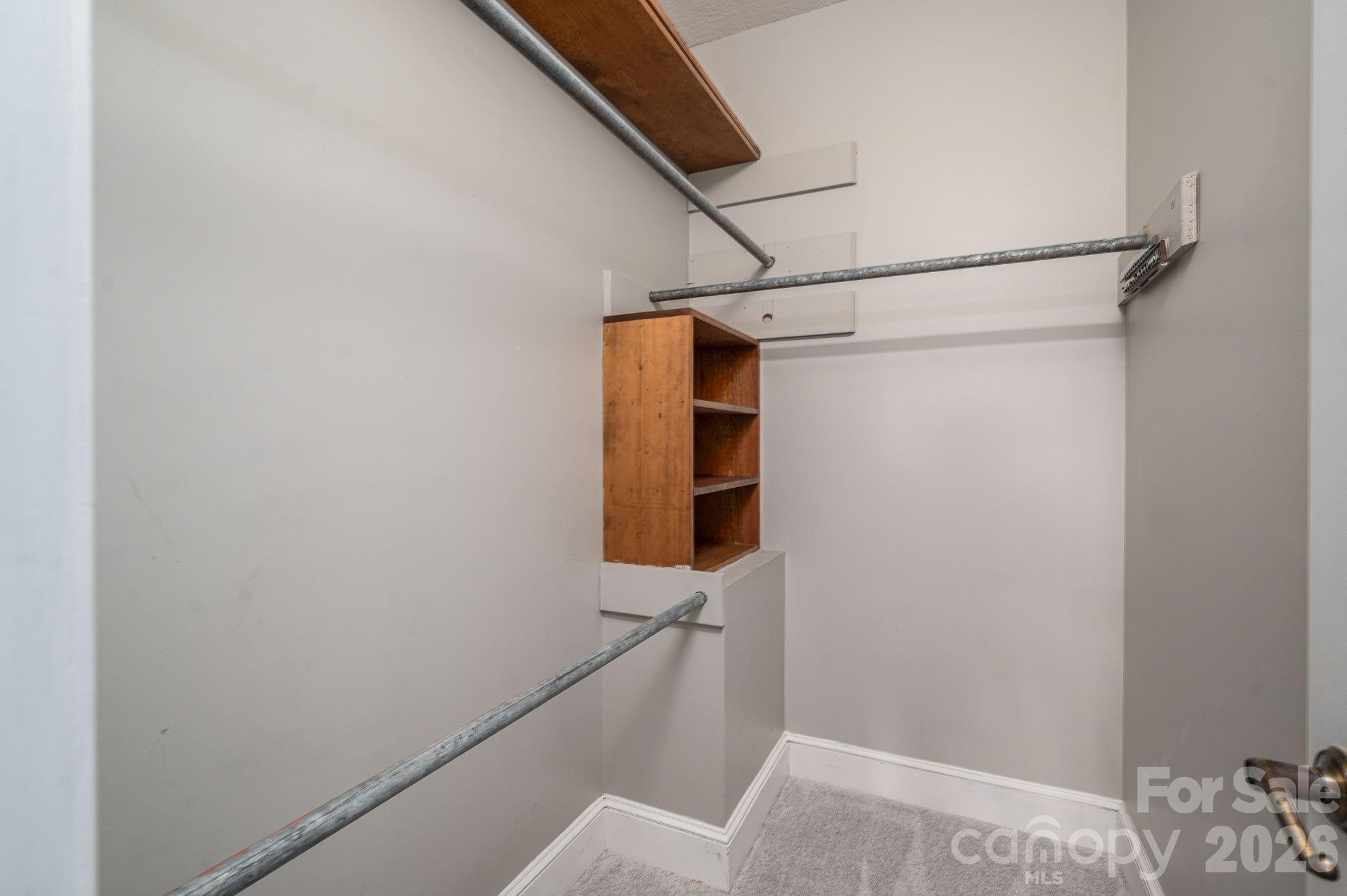 208 Hollow Road — Lincolnton
