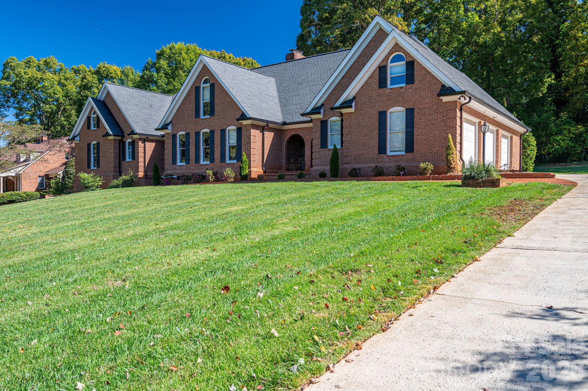 208 Hollow Road — Lincolnton