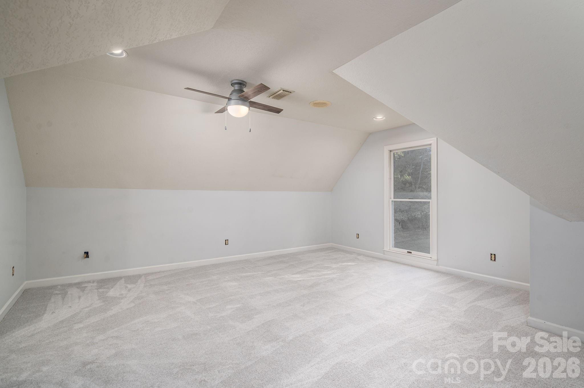 208 Hollow Road — Lincolnton