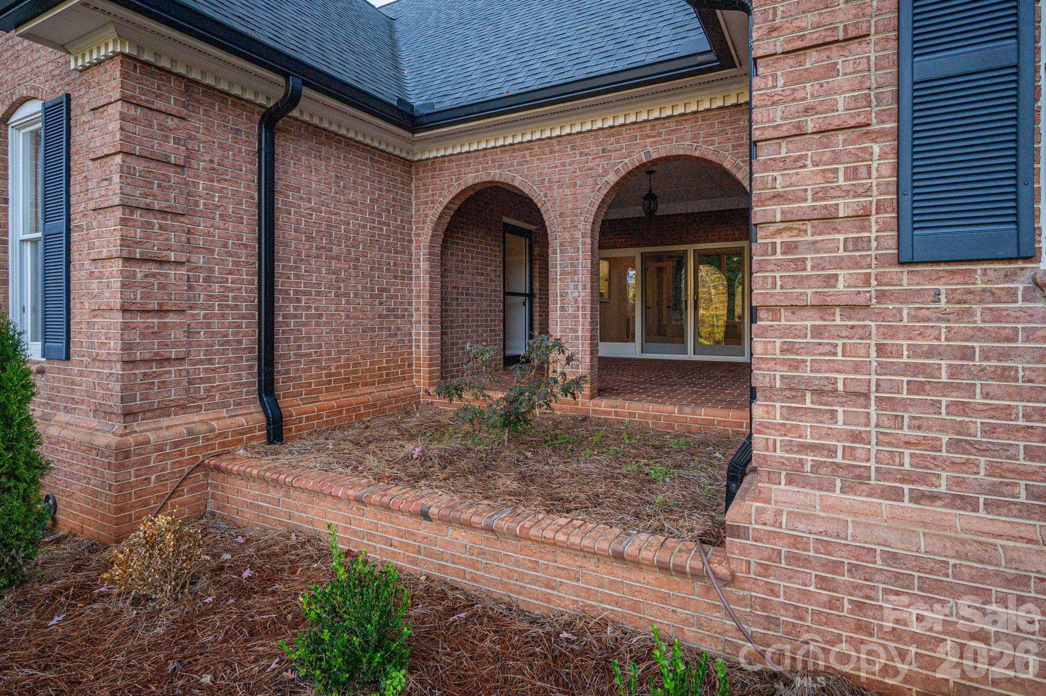 208 Hollow Road — Lincolnton