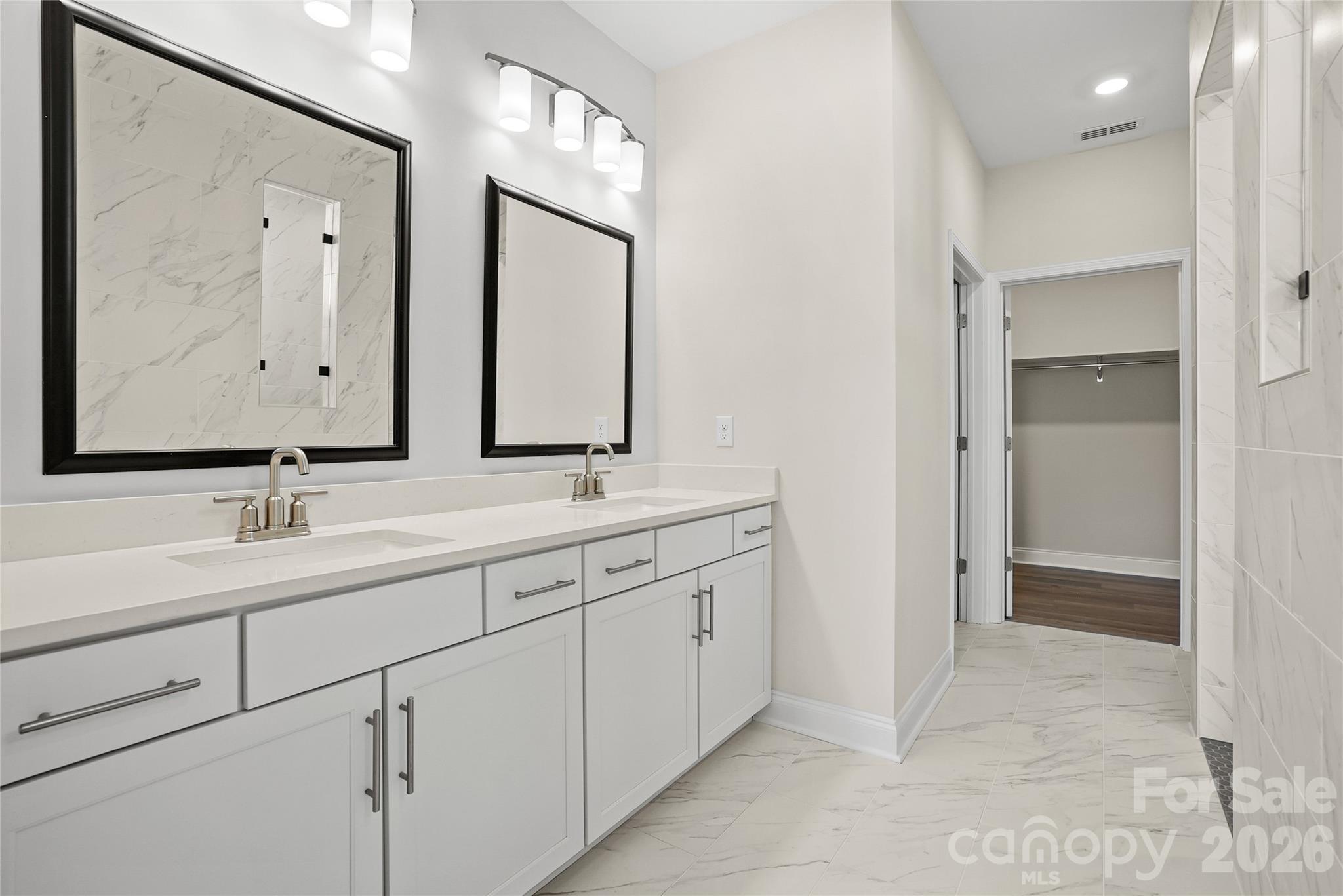 2714 Peak Court — Belmont