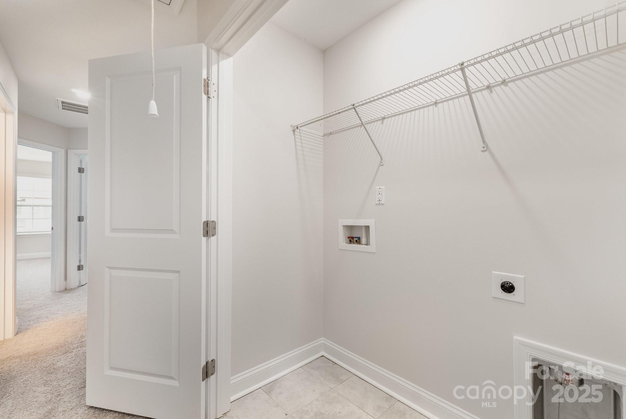 334 Embers Lane — Clover