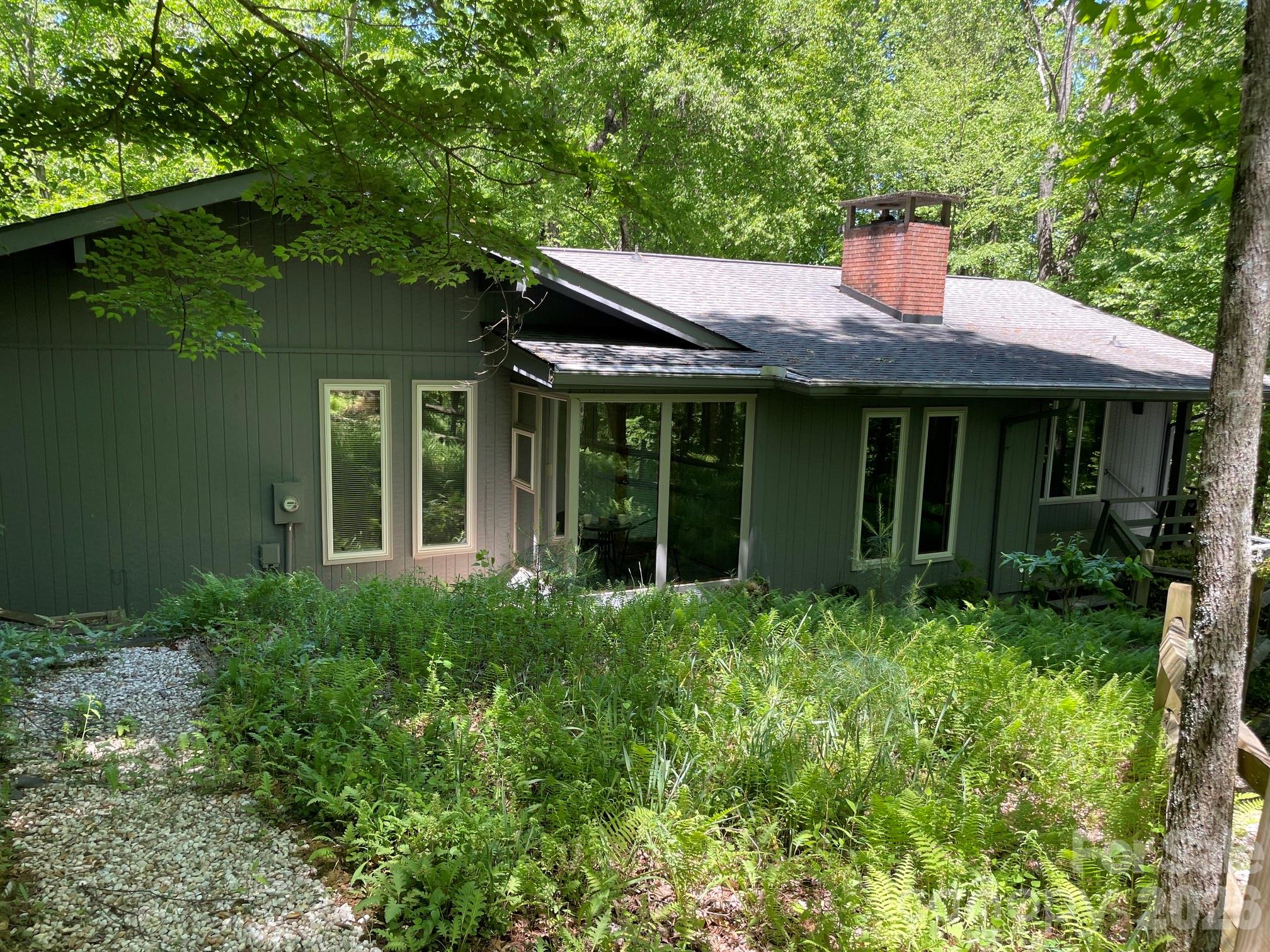 250 Butternut Lane — Brevard
