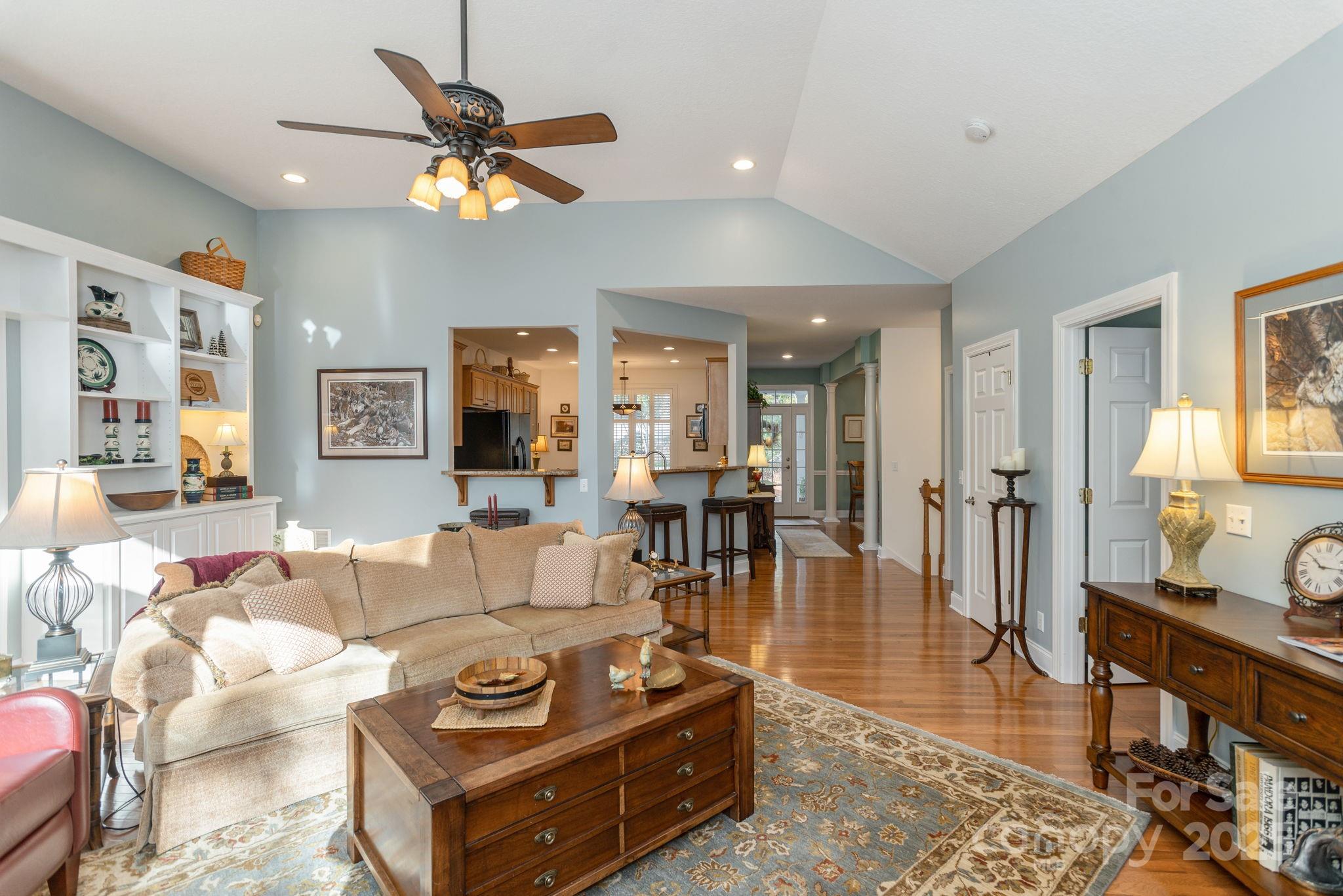 115 Chancery Court — Flat Rock